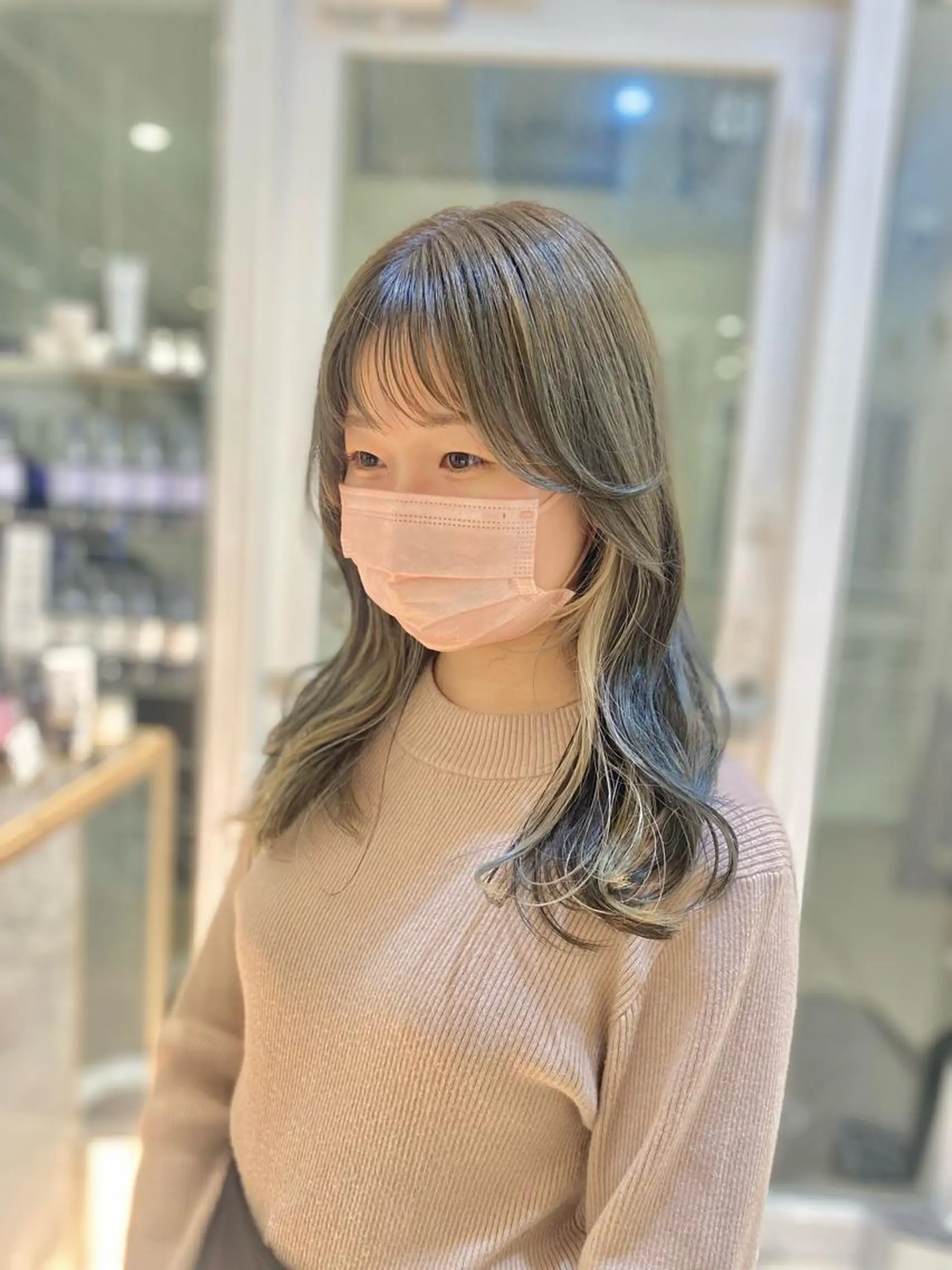 ロング カラー ヘアアレンジ グレージュ オリーブグレージュ オリーブグレー 顔周りカット レイヤーカット カット 赤み消しグレージュ 🫒ｒｅｏｎのヘアスタイル