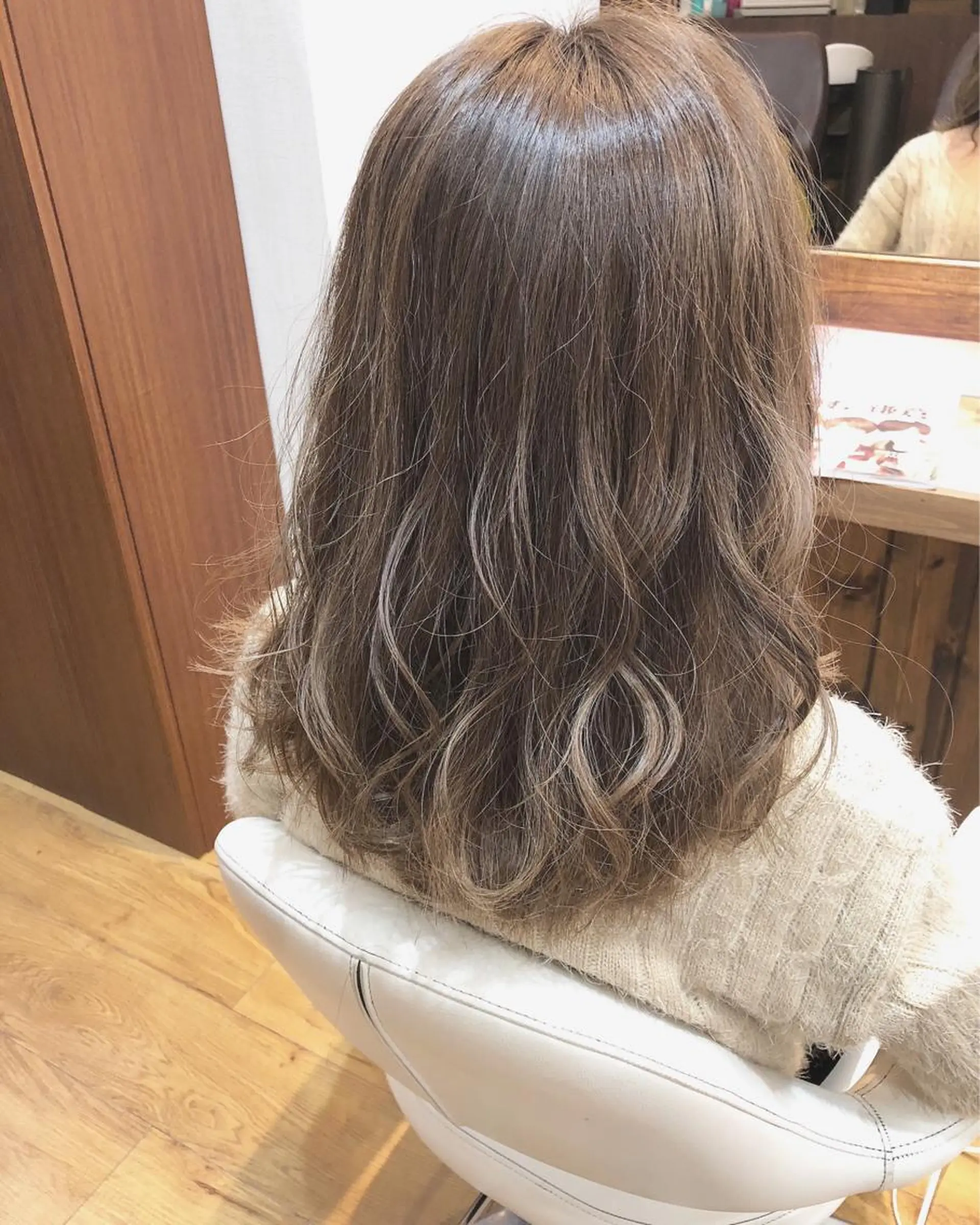 ミディアム カラー 横浜ブリーチムラ直し ハイトーン/ブリーチのヘアスタイル