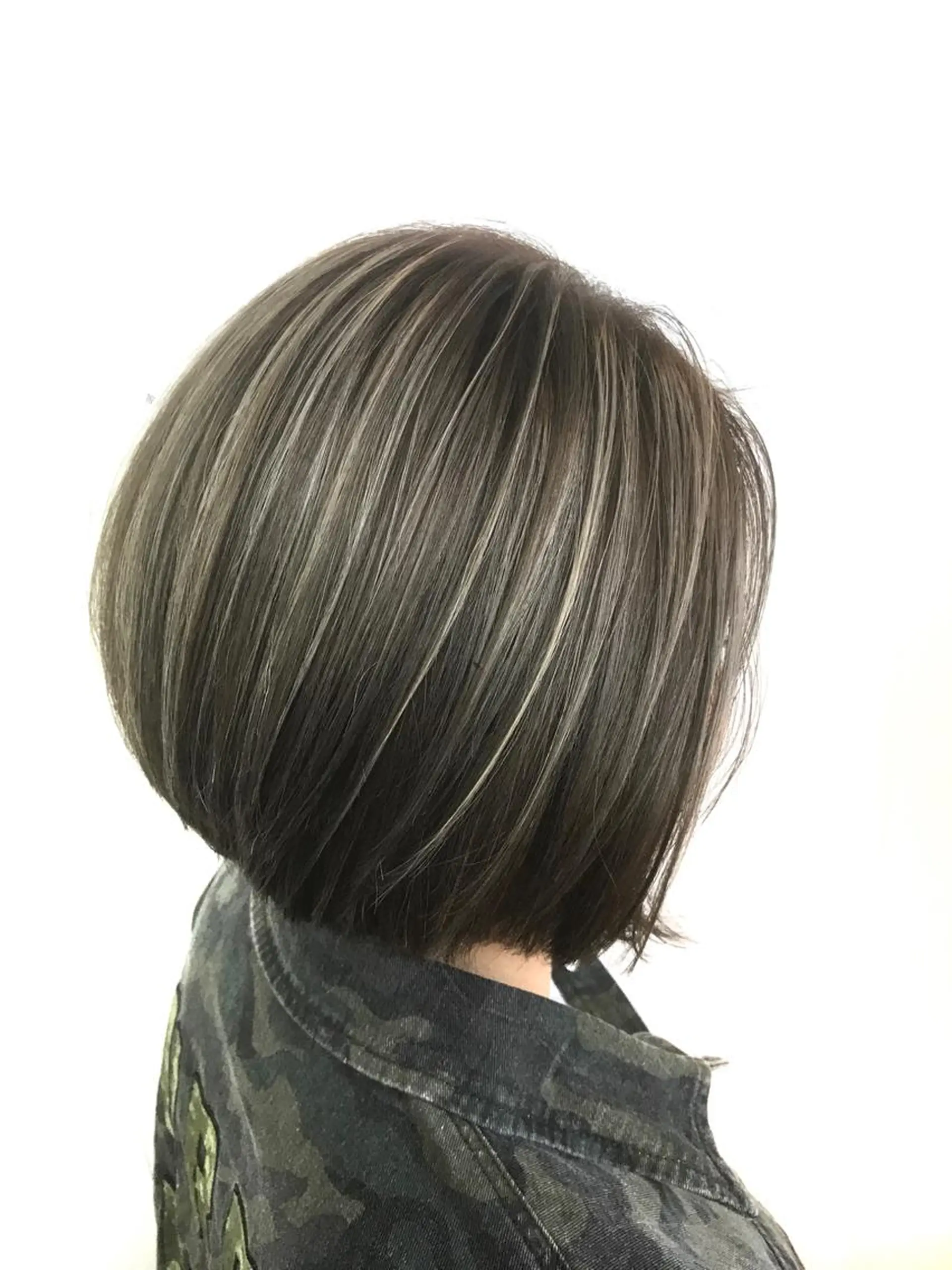 ショート ハイライト ヘアカラー CLUTCH☆ モロケイスケのヘアスタイル