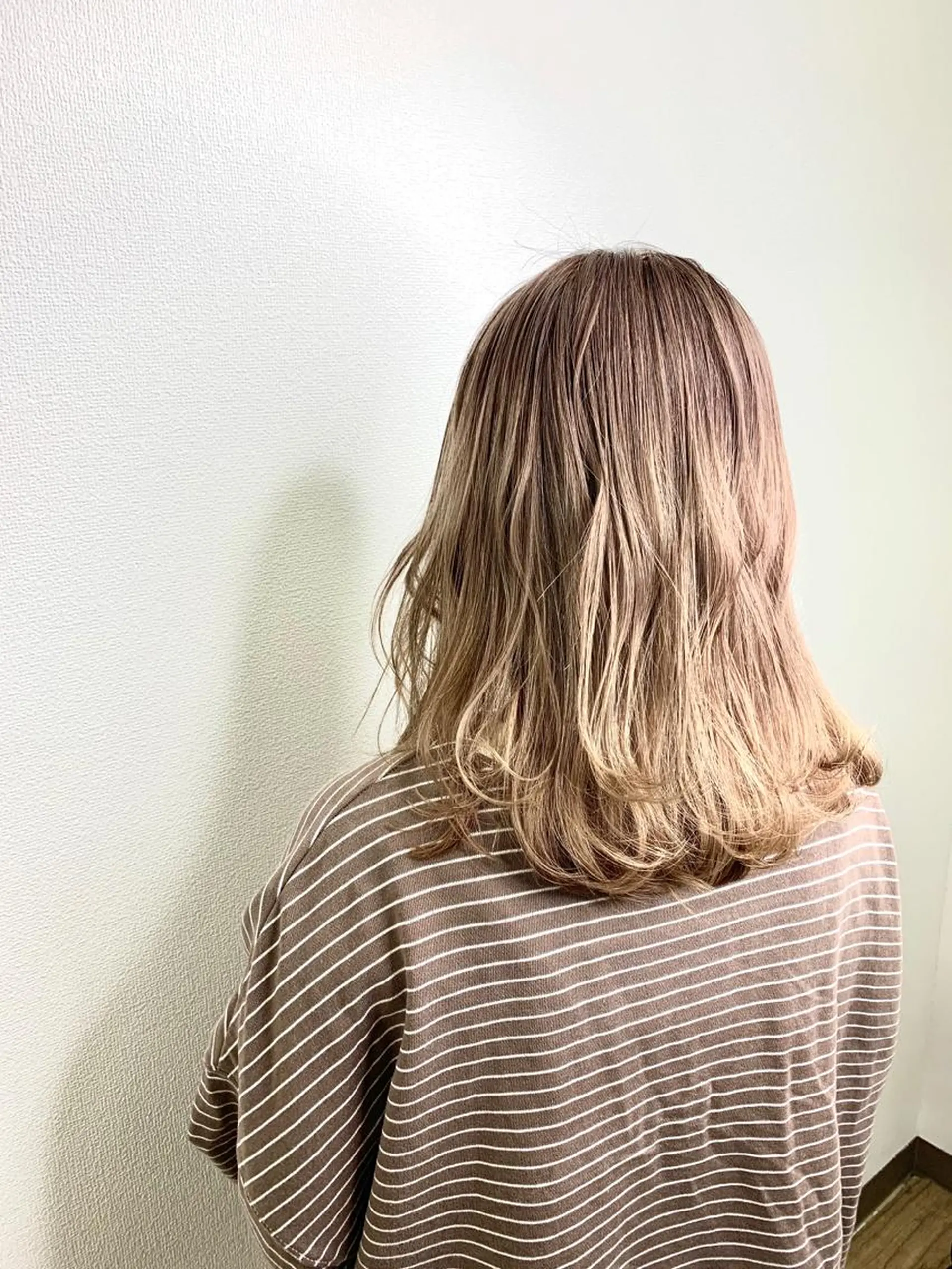 ミディアム 🌟ayame🌟 小野寺諒のヘアスタイル