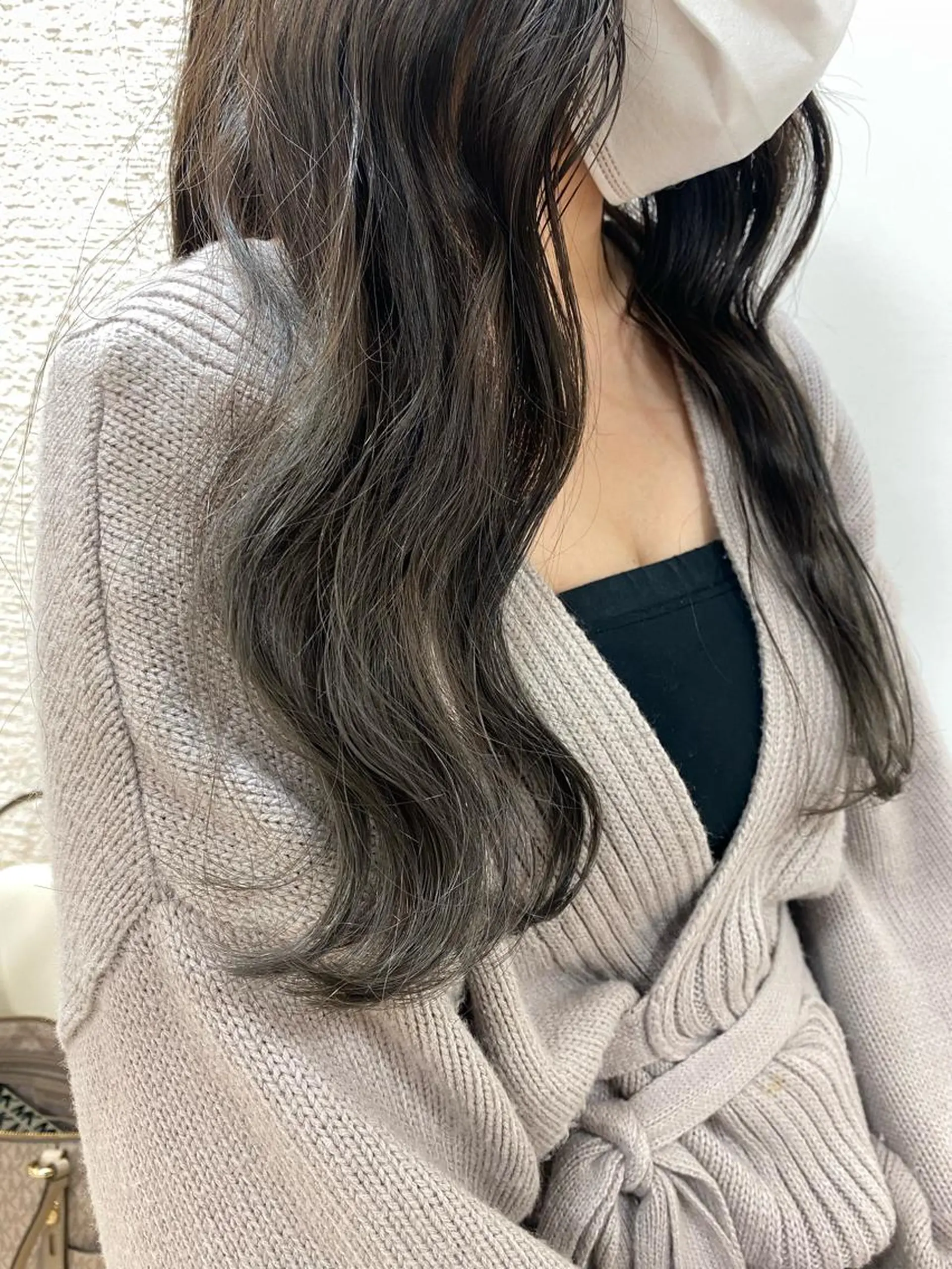 ロング カラー ベージュカラー シルバー シルバーベージュ カット ヘアカラー ハイトーン/ウルフ /レイヤー/坂野幸伸のヘアスタイル