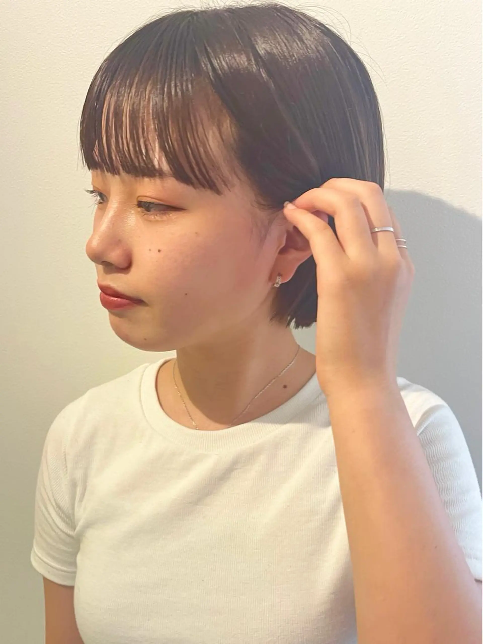 ショート カラー ショートボブ ボブ ショートヘア ワイドバング カット ヘアカラー トリートメント SOYON 🤍CHIZU🤍.のヘアスタイル