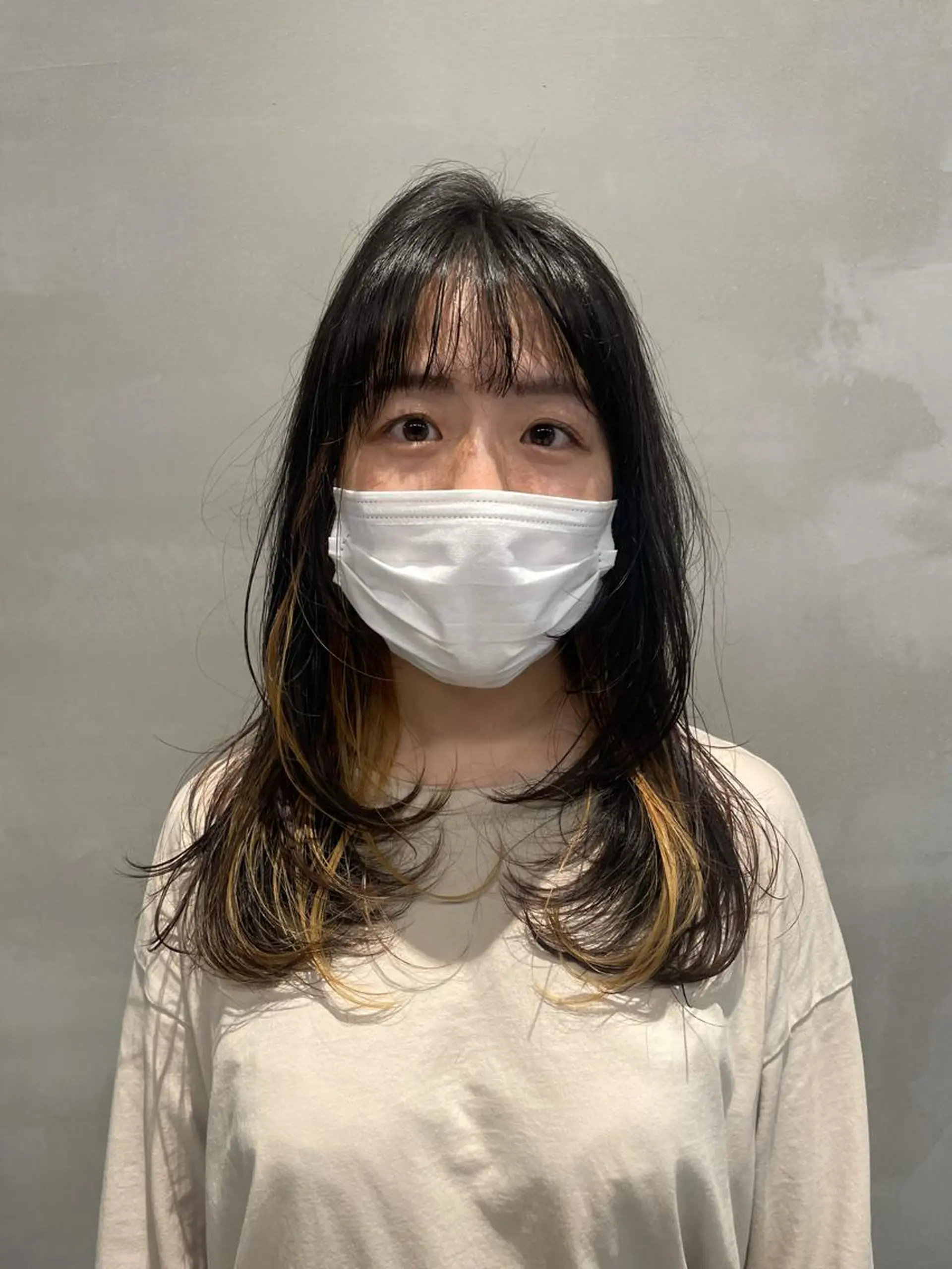 カラー wewe: momoeのヘアスタイル