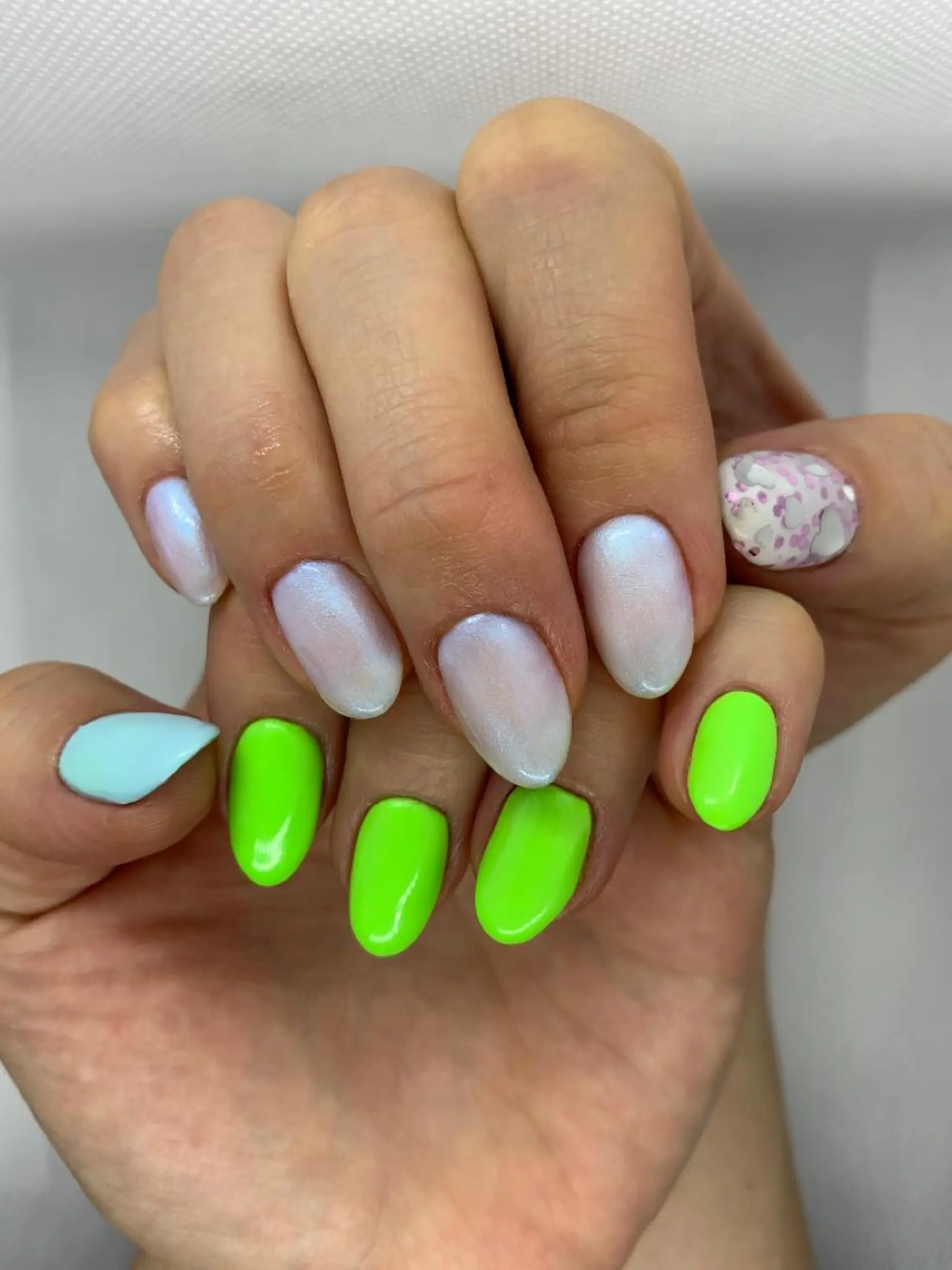 ネイル 中村 翠のネイルデザイン