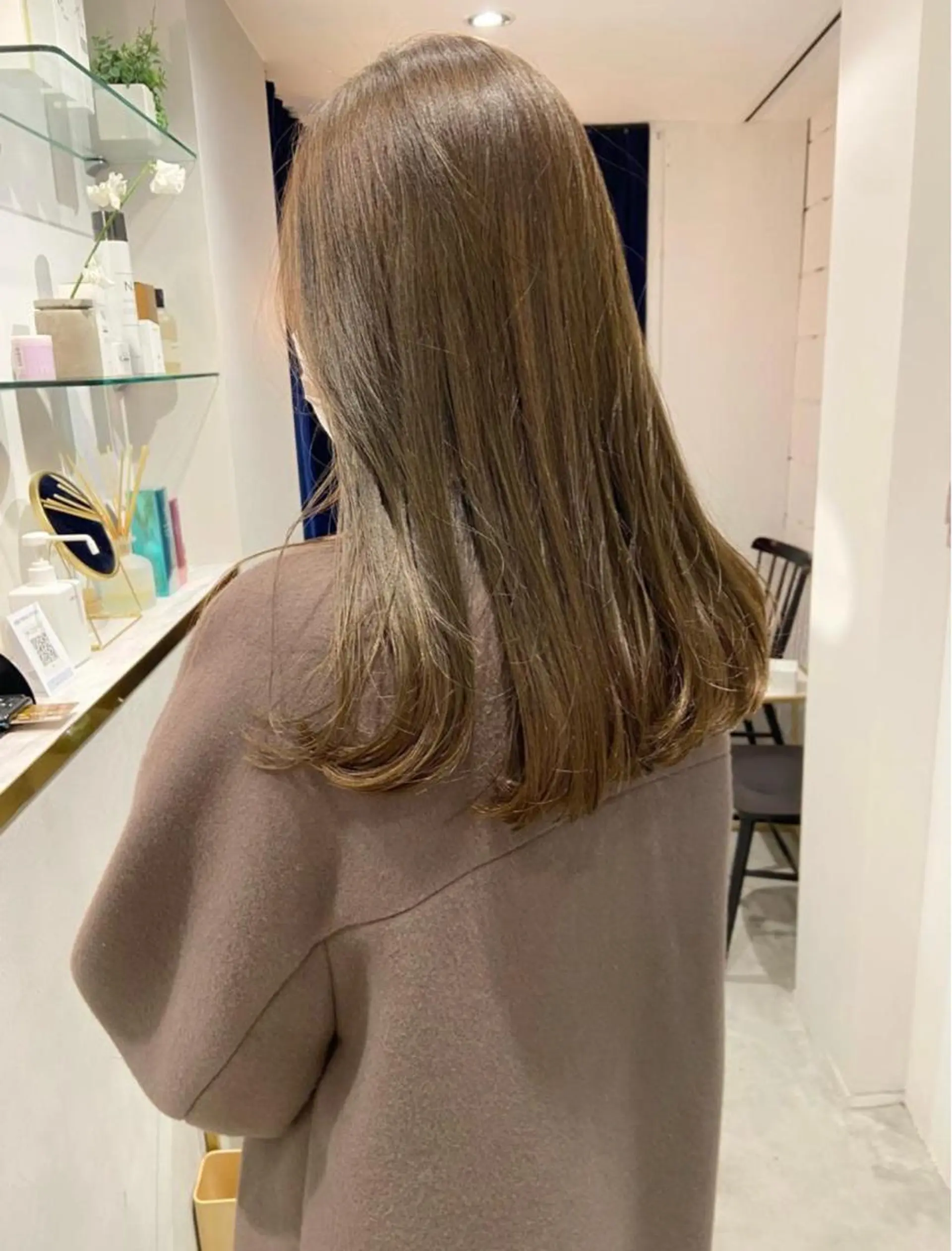 セミロング カット 縮毛矯正 上原 みちるのヘアスタイル