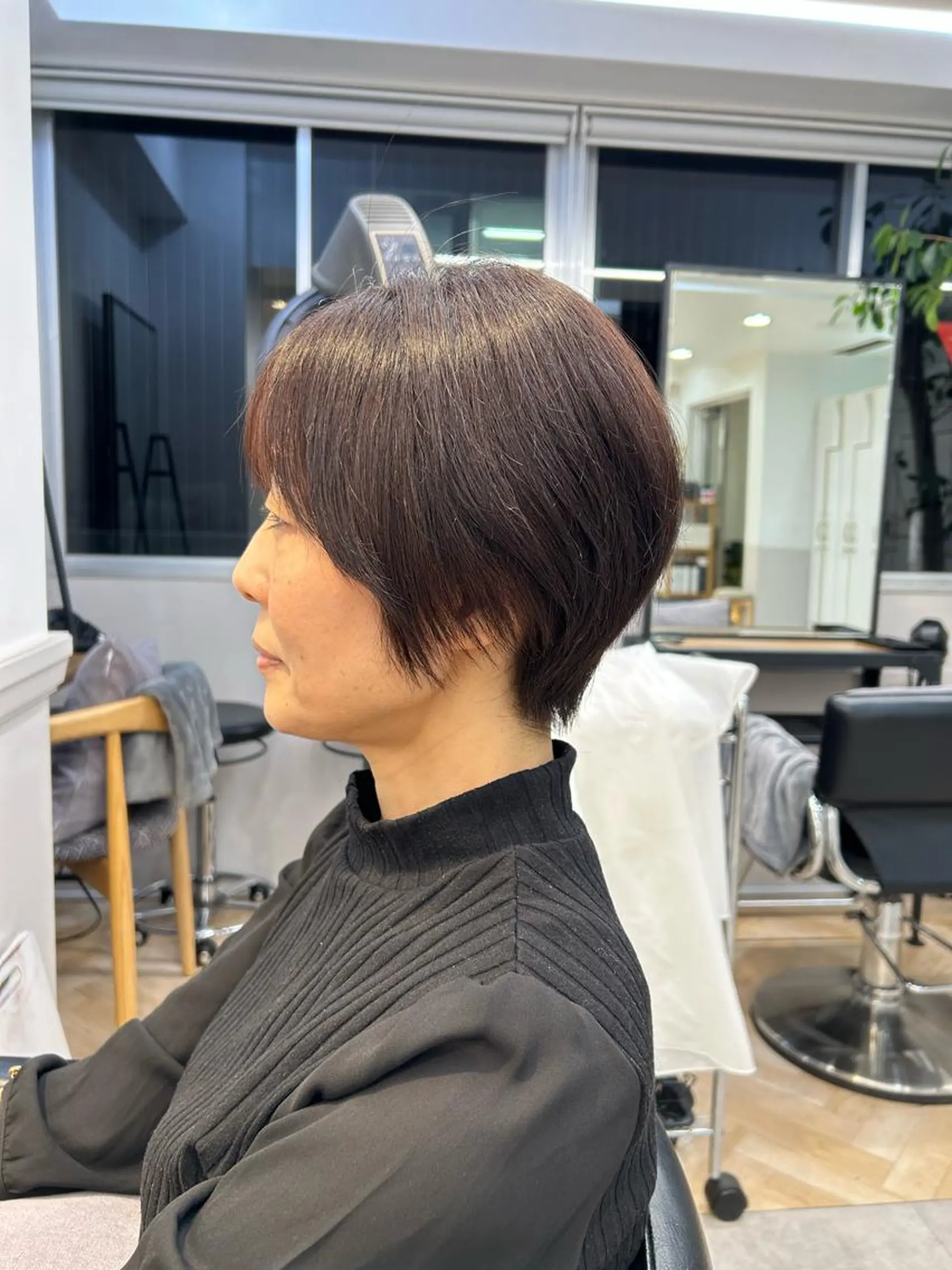 ショート カラー 💋sara/レイヤ ー/ショート【蔵前】のヘアスタイル