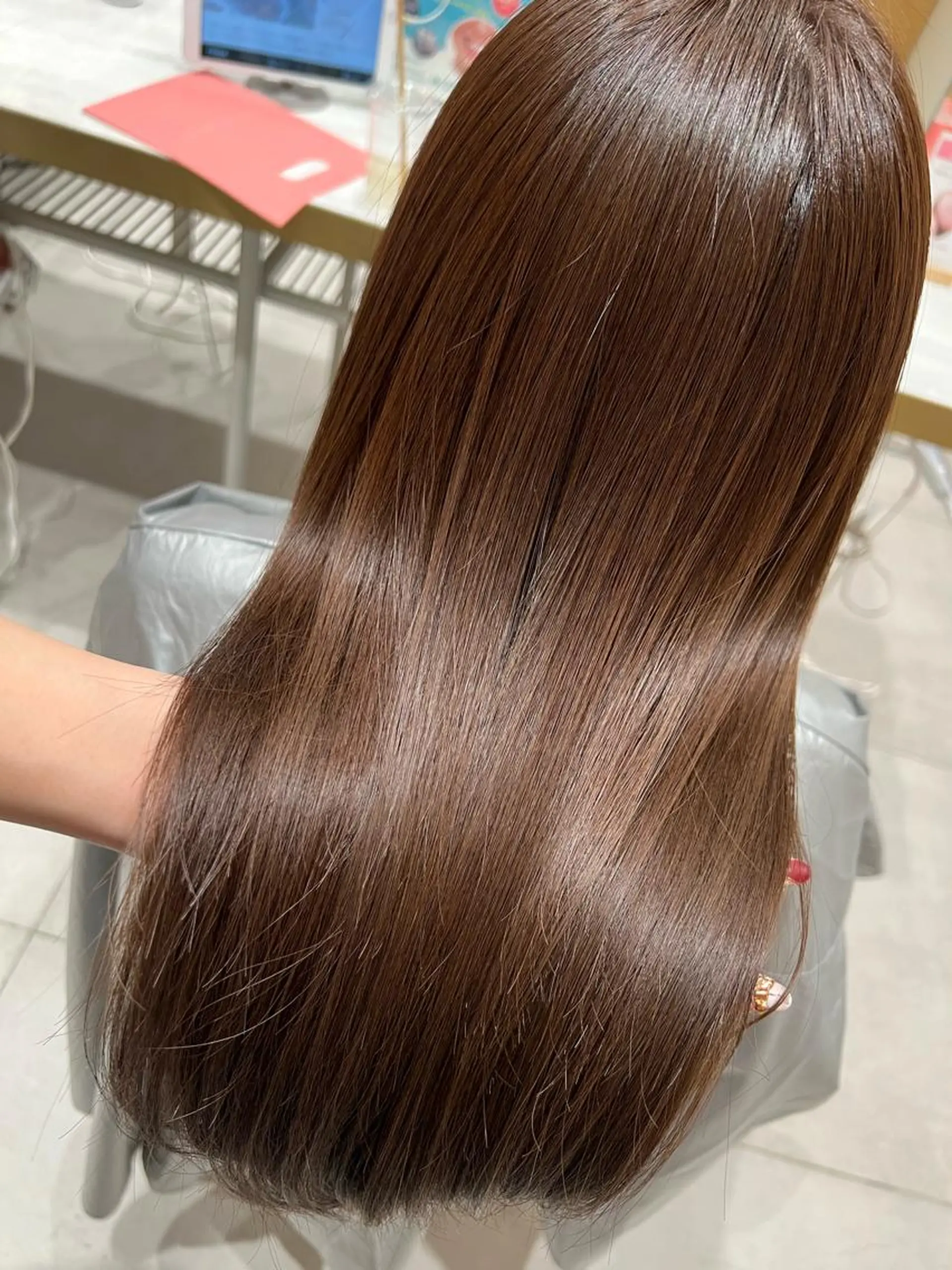 カラー 透明感カラー/レイヤ ーhinata.のヘアスタイル