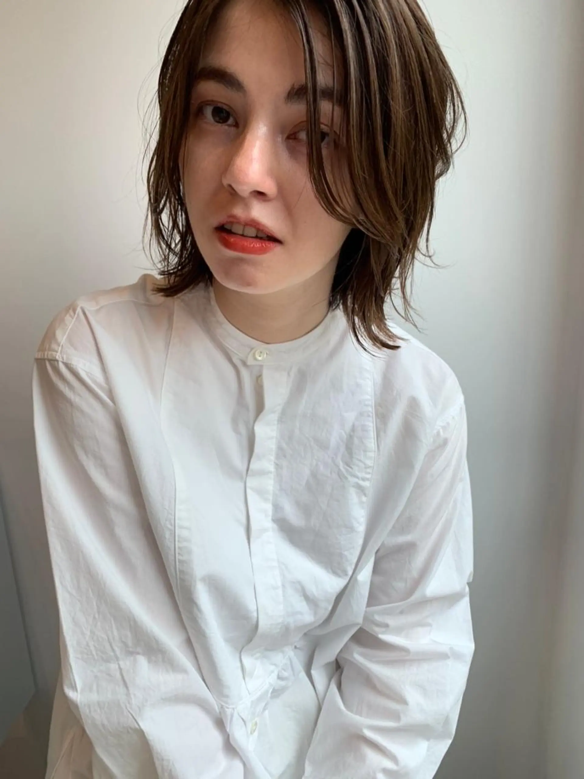 ミディアム パーマ カラー ミディアムパーマ ダブルカラー グラデーションカラー ハイライトカラー イルミナカラー CEINE PATHのヘアスタイル