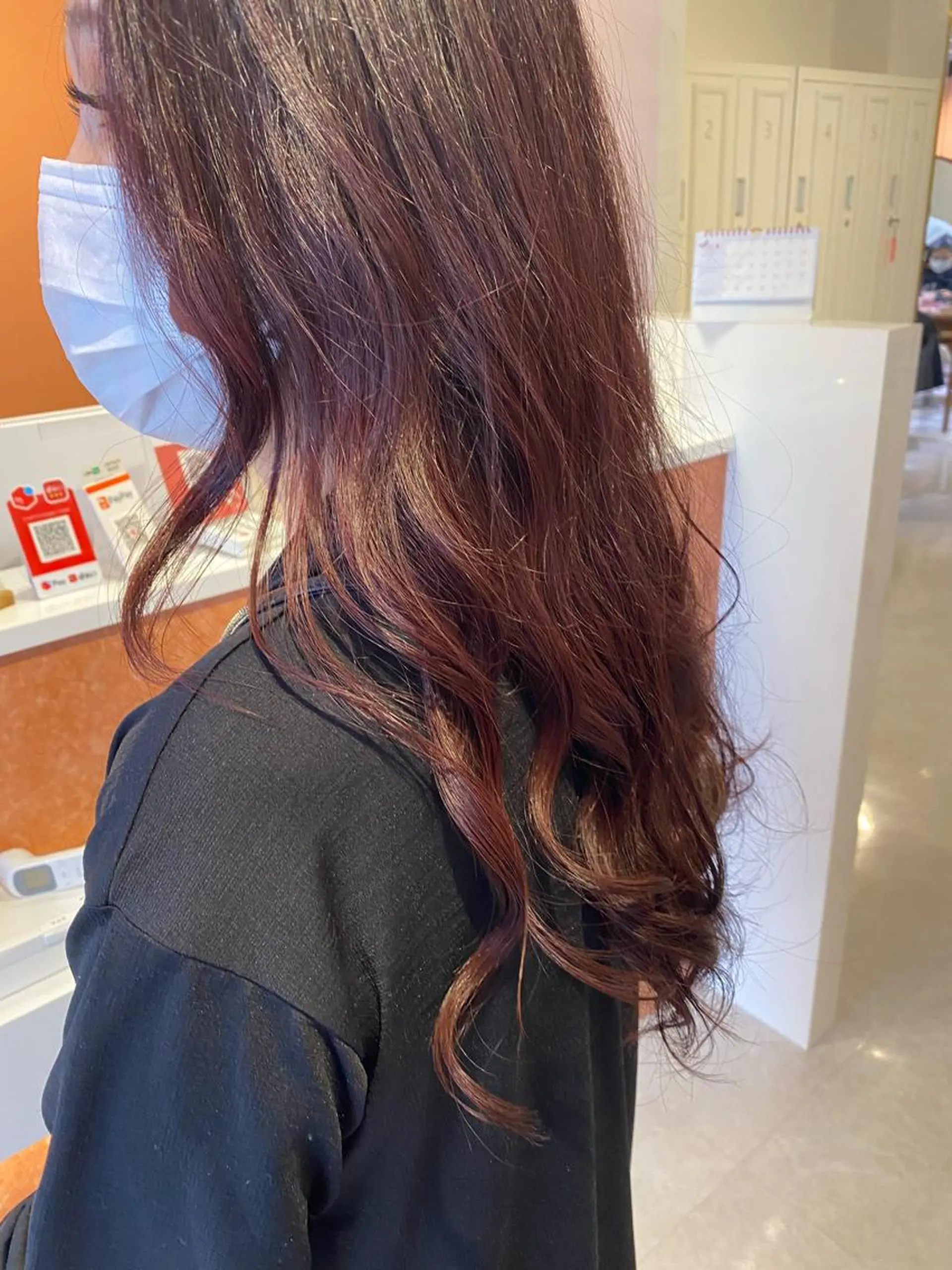 ロング カラー ヘアカラー 梛木 唯のヘアスタイル