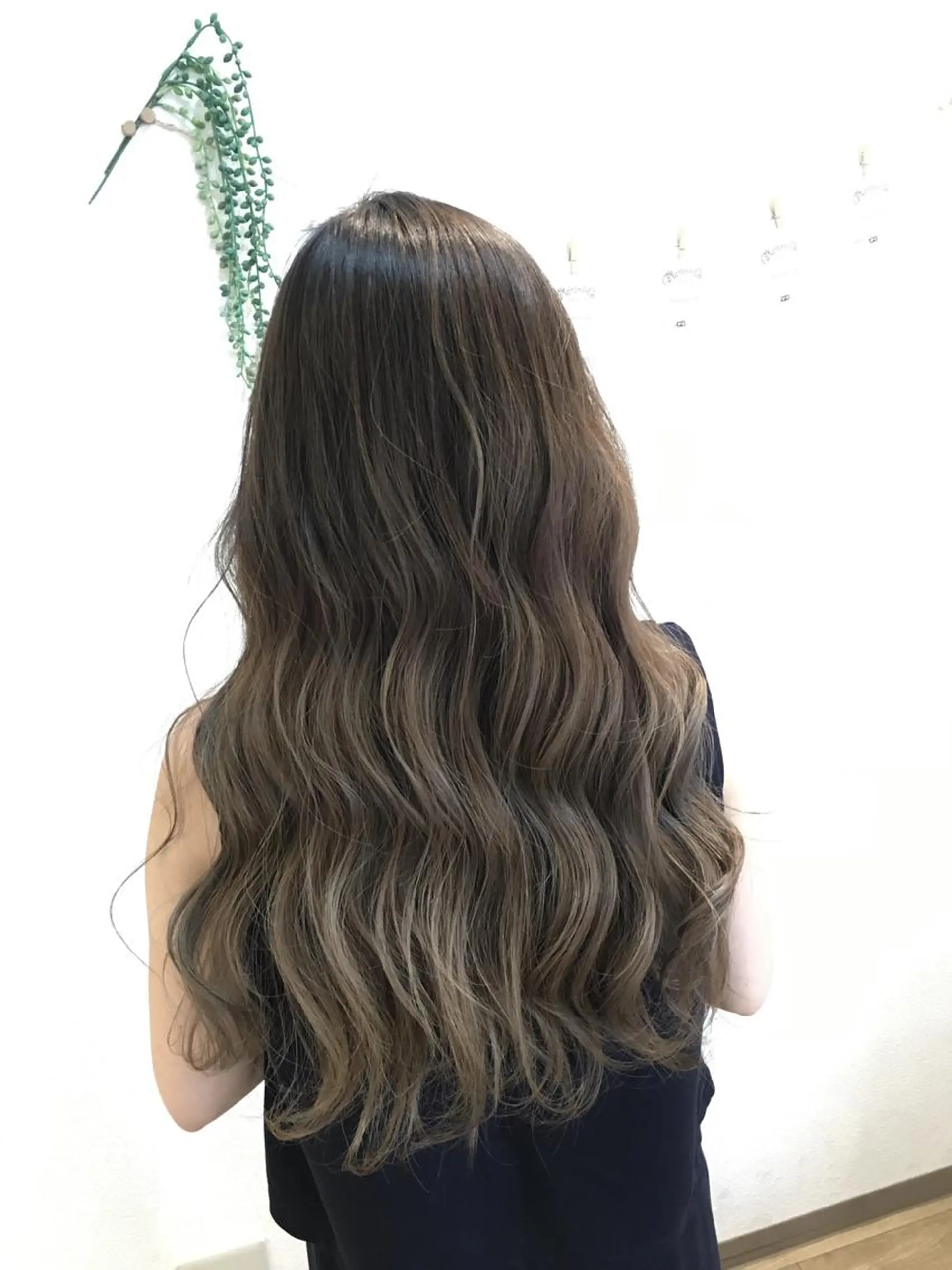 ロング カラー ショート、ボブ シマダマサトのヘアスタイル