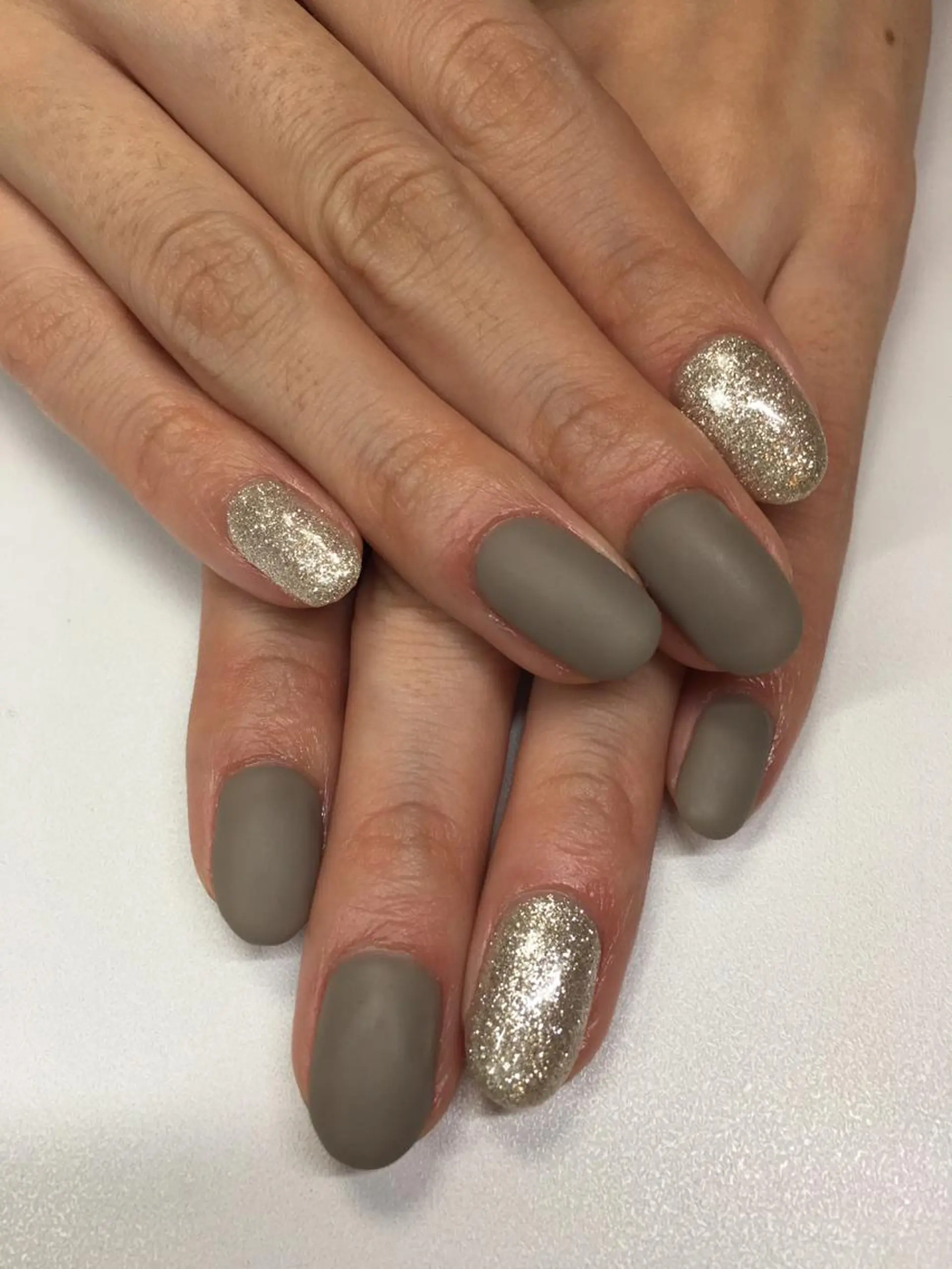 ネイル glow_ nailのネイルデザイン