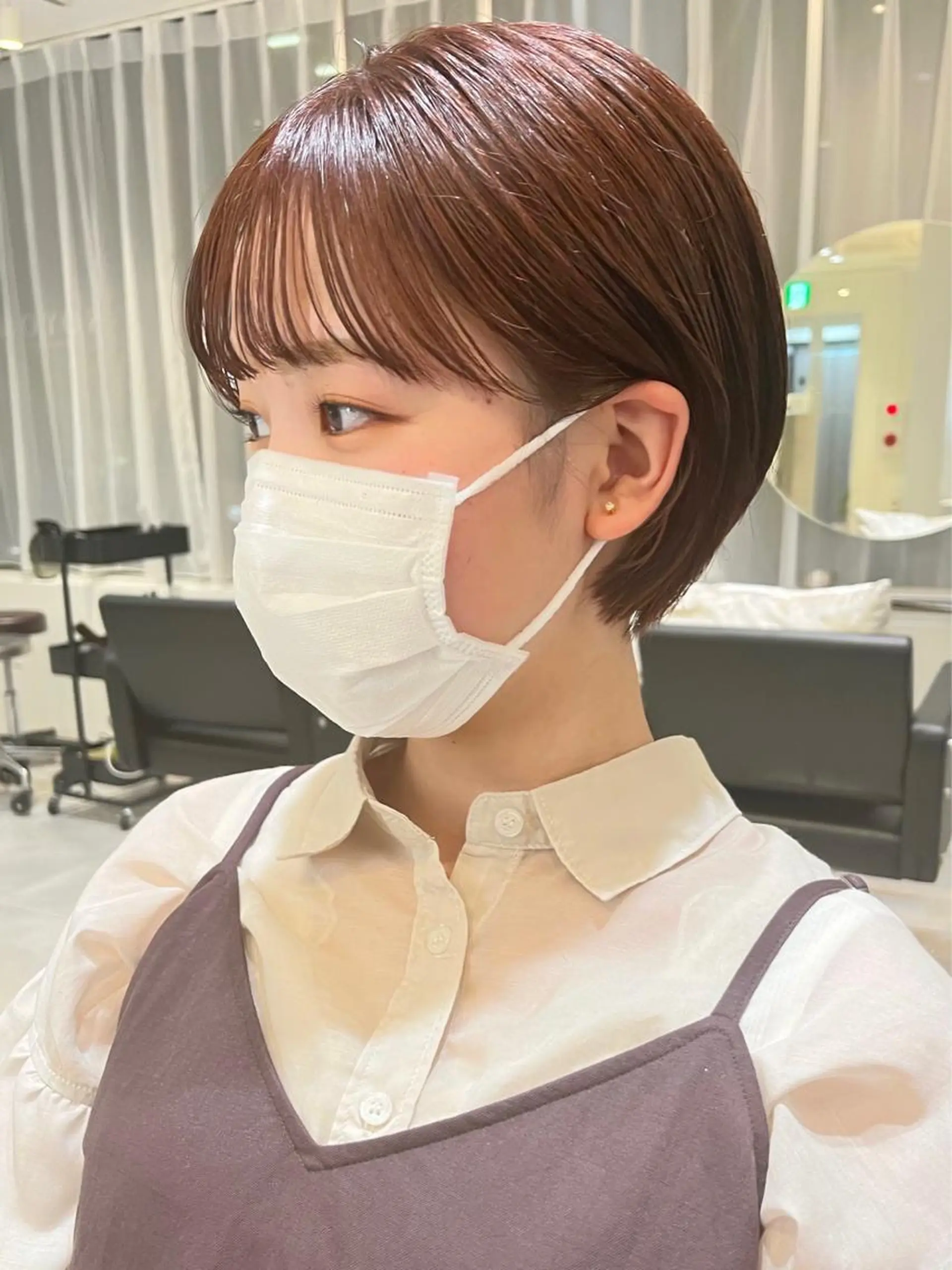 ショート カラー ブラウンカラー ピンクカラー ピンクブラウン ショートヘア カット ヘアカラー トリートメント SOYON 🤍CHIZU🤍.のヘアスタイル