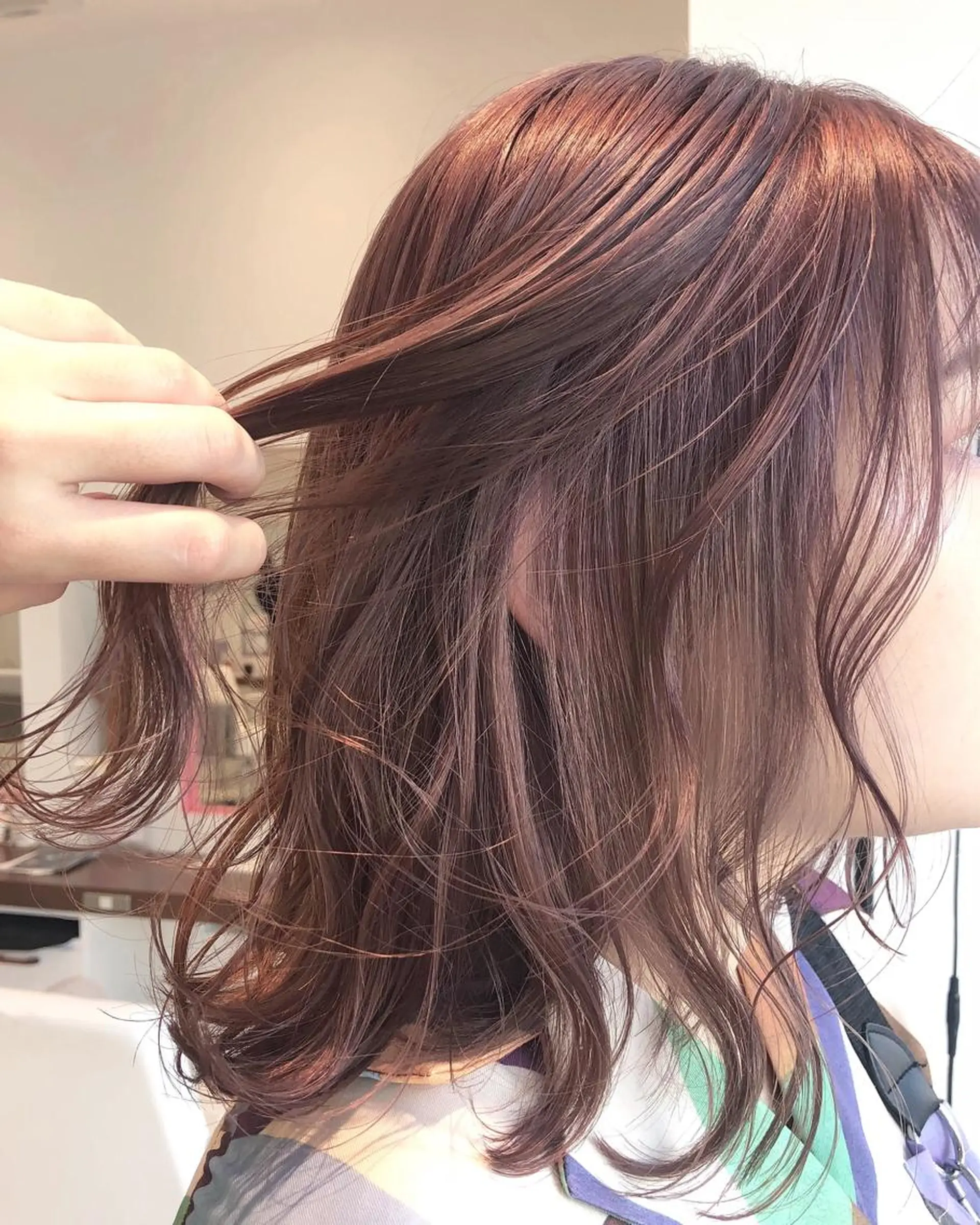 セミロング ピンクラベンダー ヘアカラー sano sayakaのヘアスタイル
