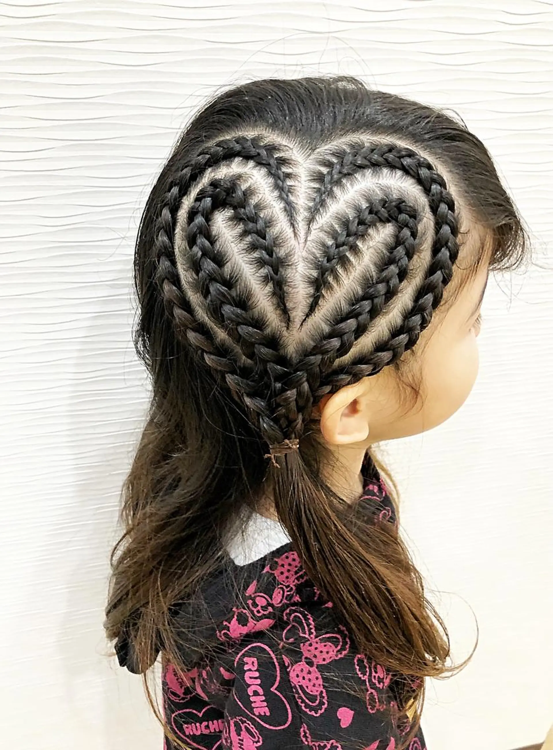 キッズ Q-LEA  まつエク まつ毛パーマ 四条大宮所属・Q-LEA 四条大宮 クリアのマツエク・マツパデザイン