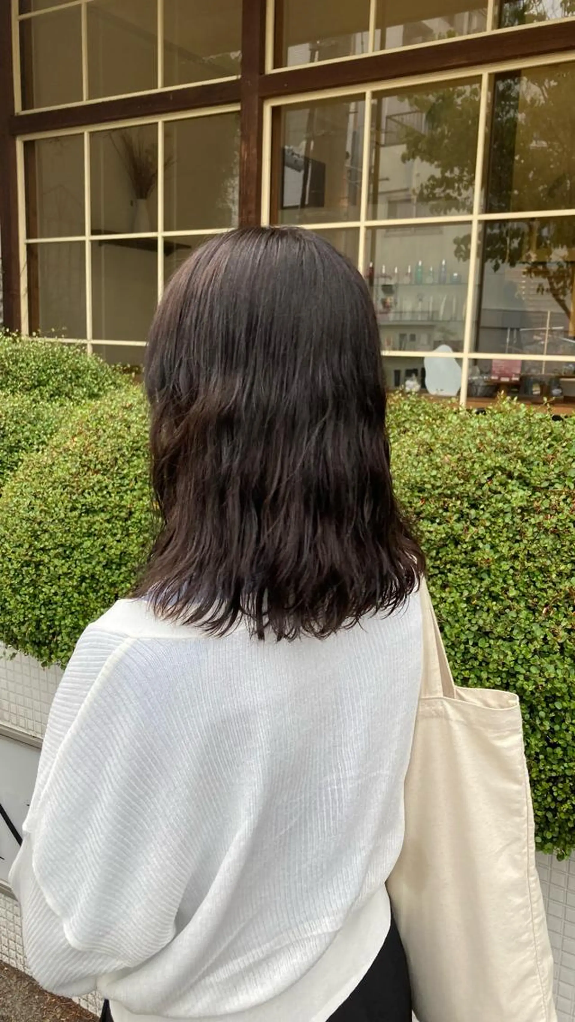 ミディアム カラー ミディアムパーマ グレージュ アフェクション大曽根所属・横田 冴のヘアスタイル