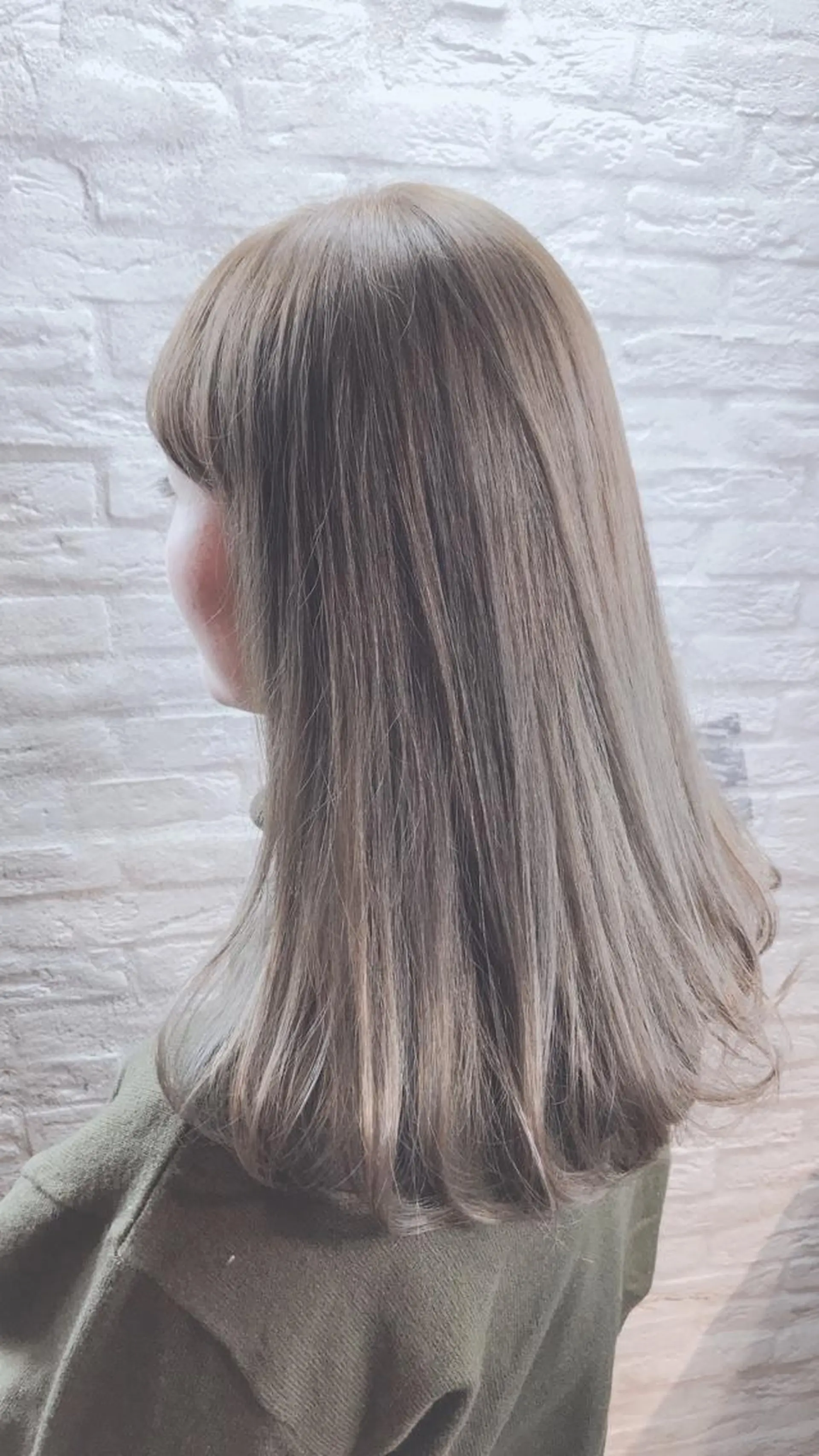 セミロング LUXBE UNITED所属・🌷RIE 🌷のヘアスタイル