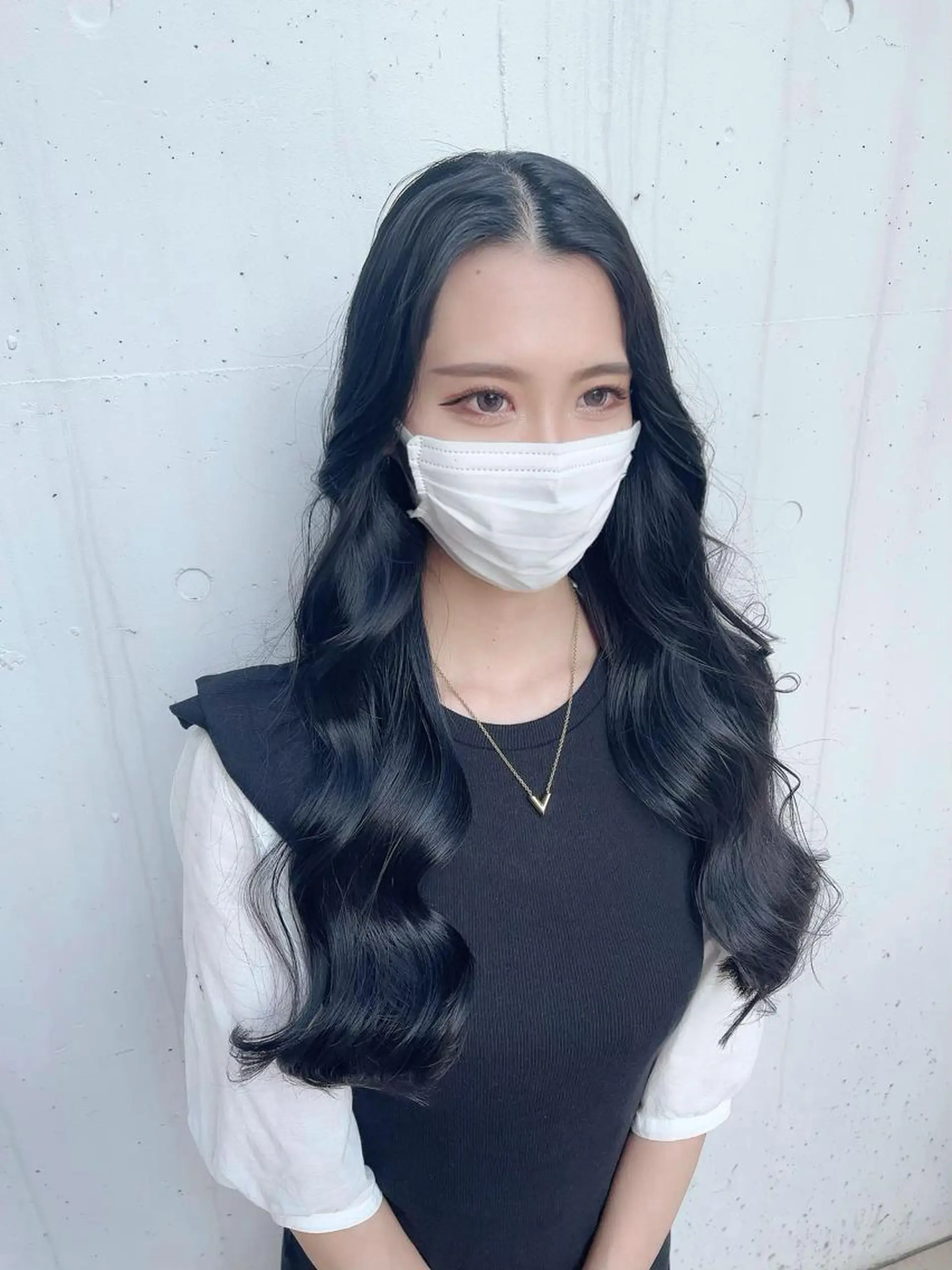 ロング カラー ブルーカラー 泉 堅也のヘアスタイル