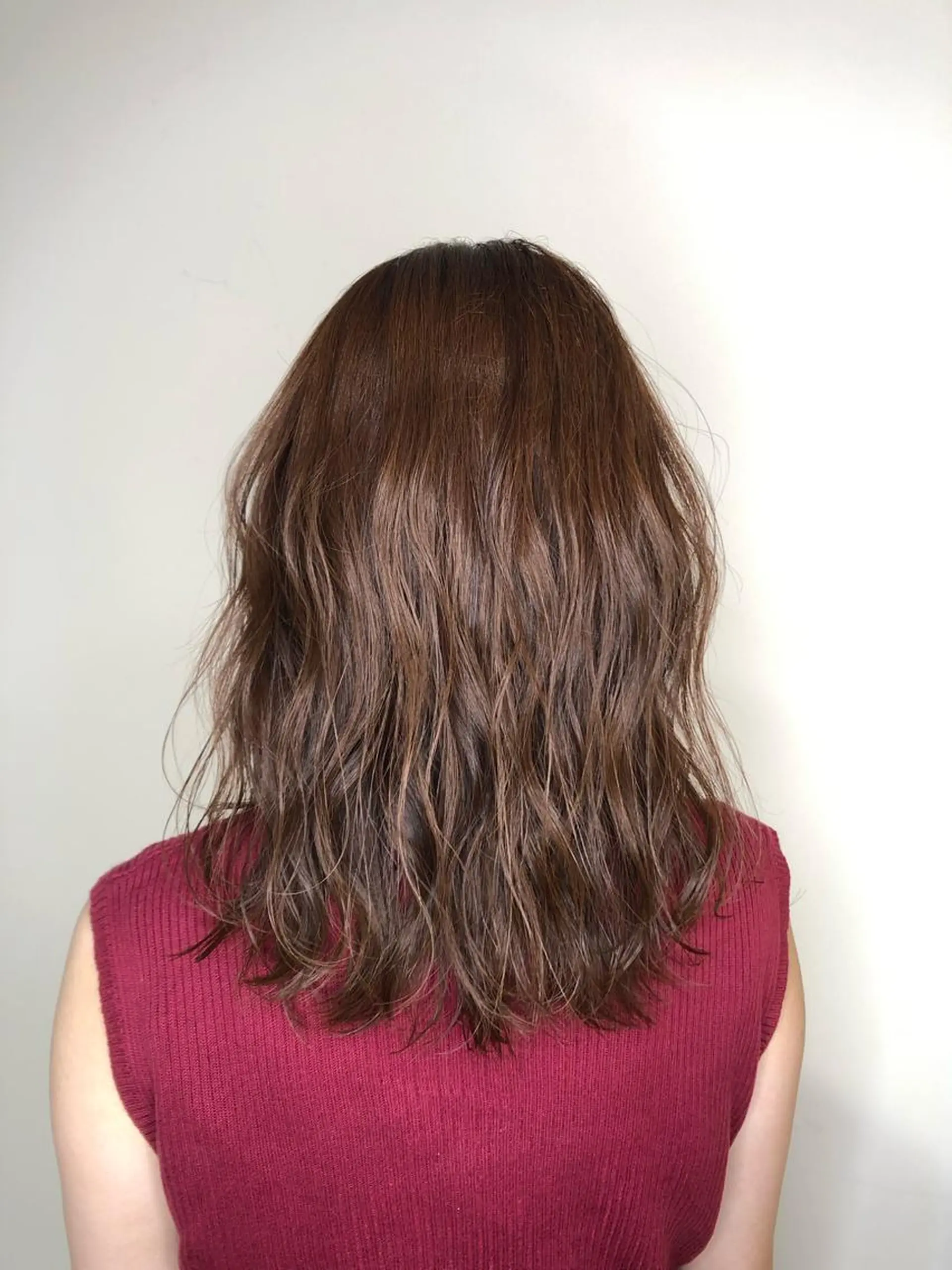 ミディアム カラー ブラウンカラー イルミナカラー ピンクカラー ピンクブラウン ヘアカラー トリートメント GIEN TERRASE所属・小濱 ありすのヘアスタイル