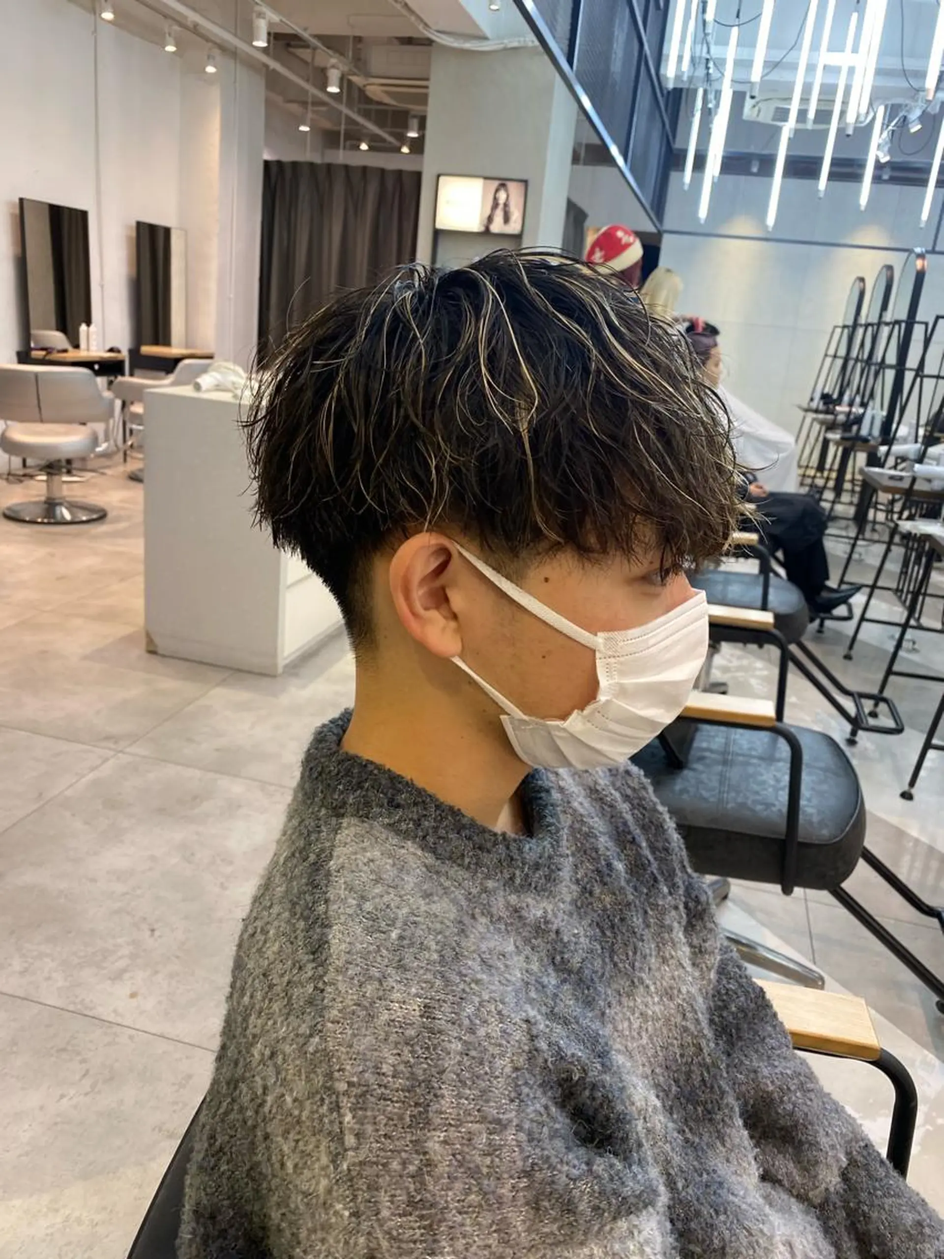 メンズ 新宿【メンズパーマ】 塩澤太一のヘアスタイル