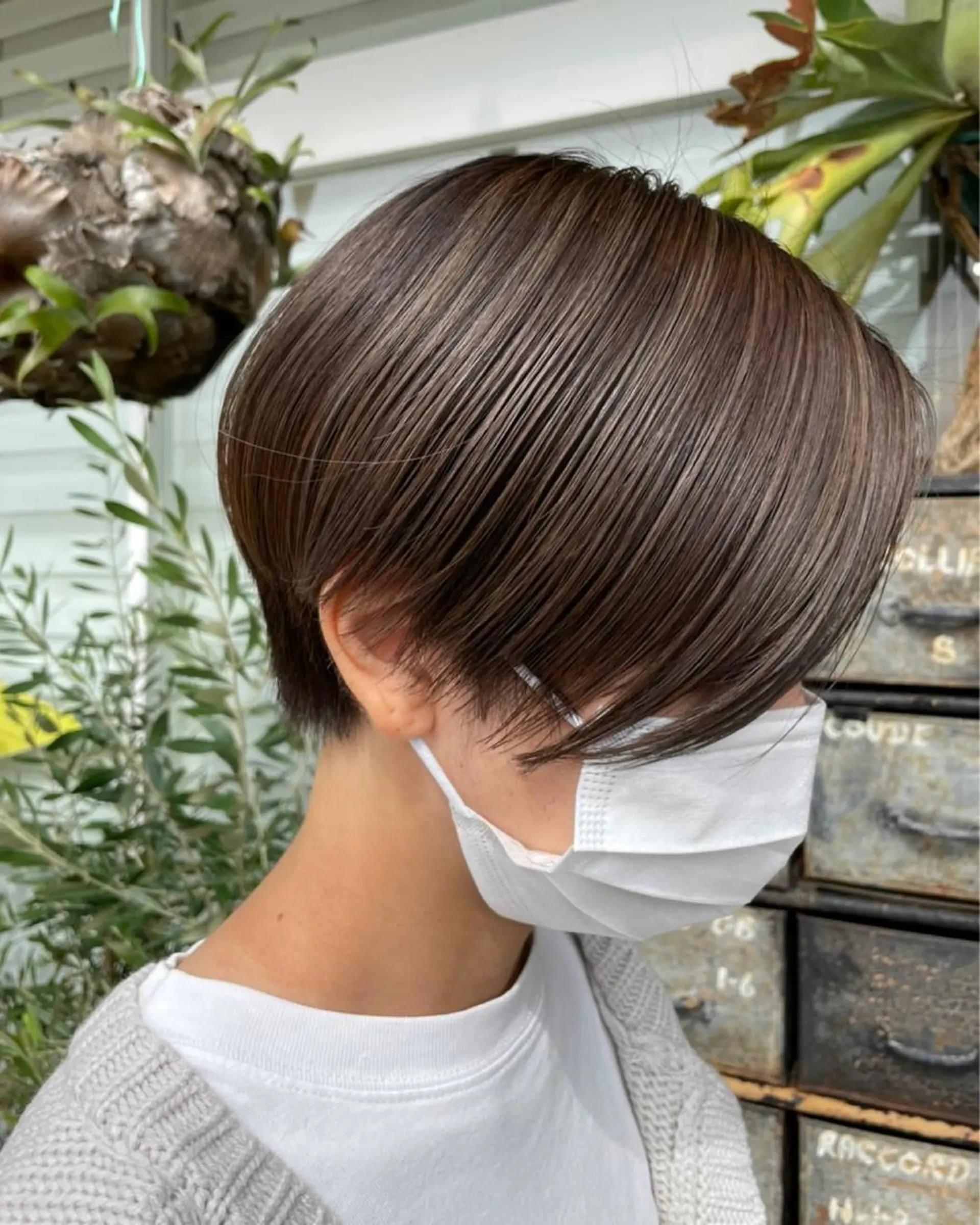 ショート カラー ハイライトカラー ハイライト ショートヘア 奥田 誠司のヘアスタイル