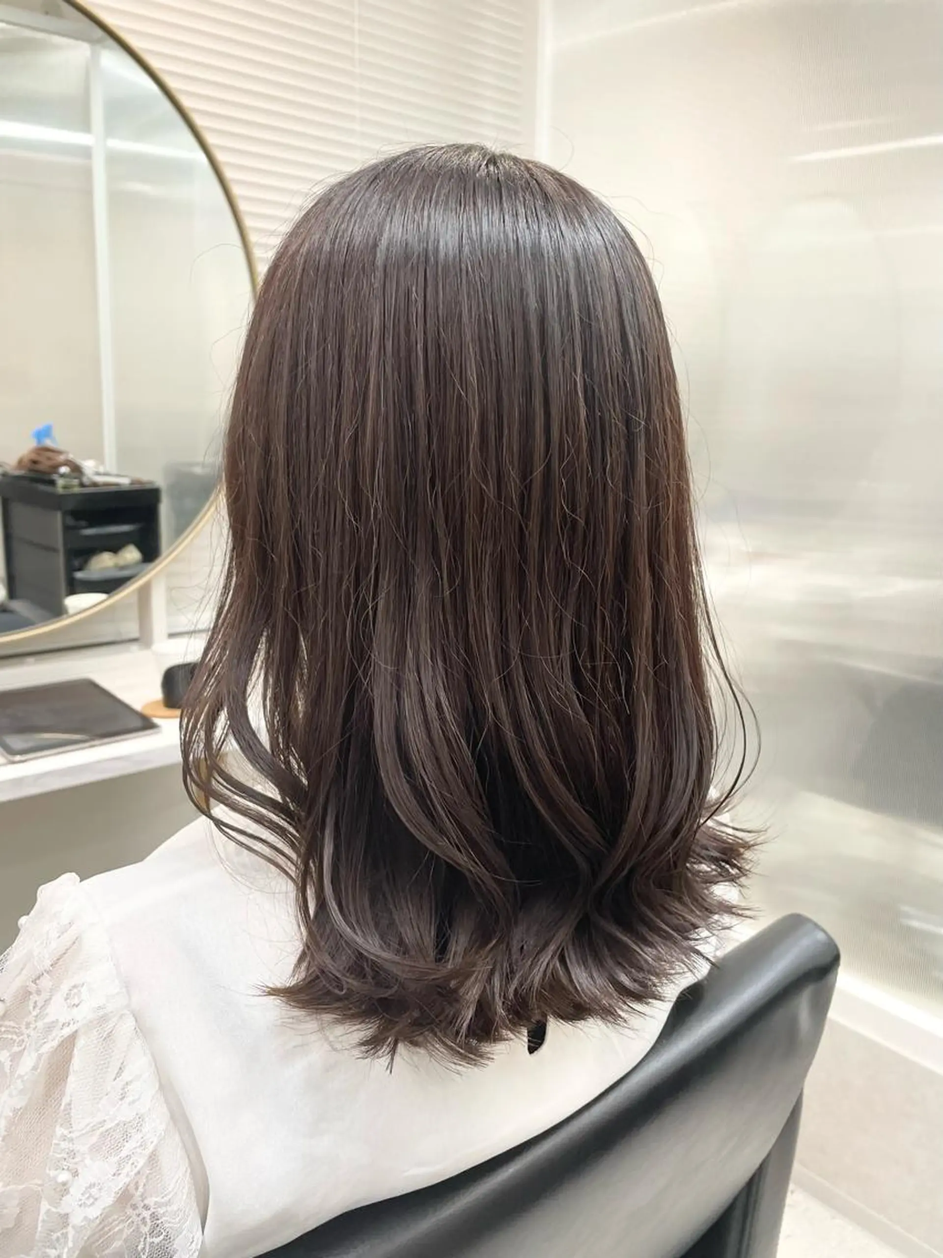 ミディアム アッシュ MIKU ナチュラルヘア✂️✨のヘアスタイル