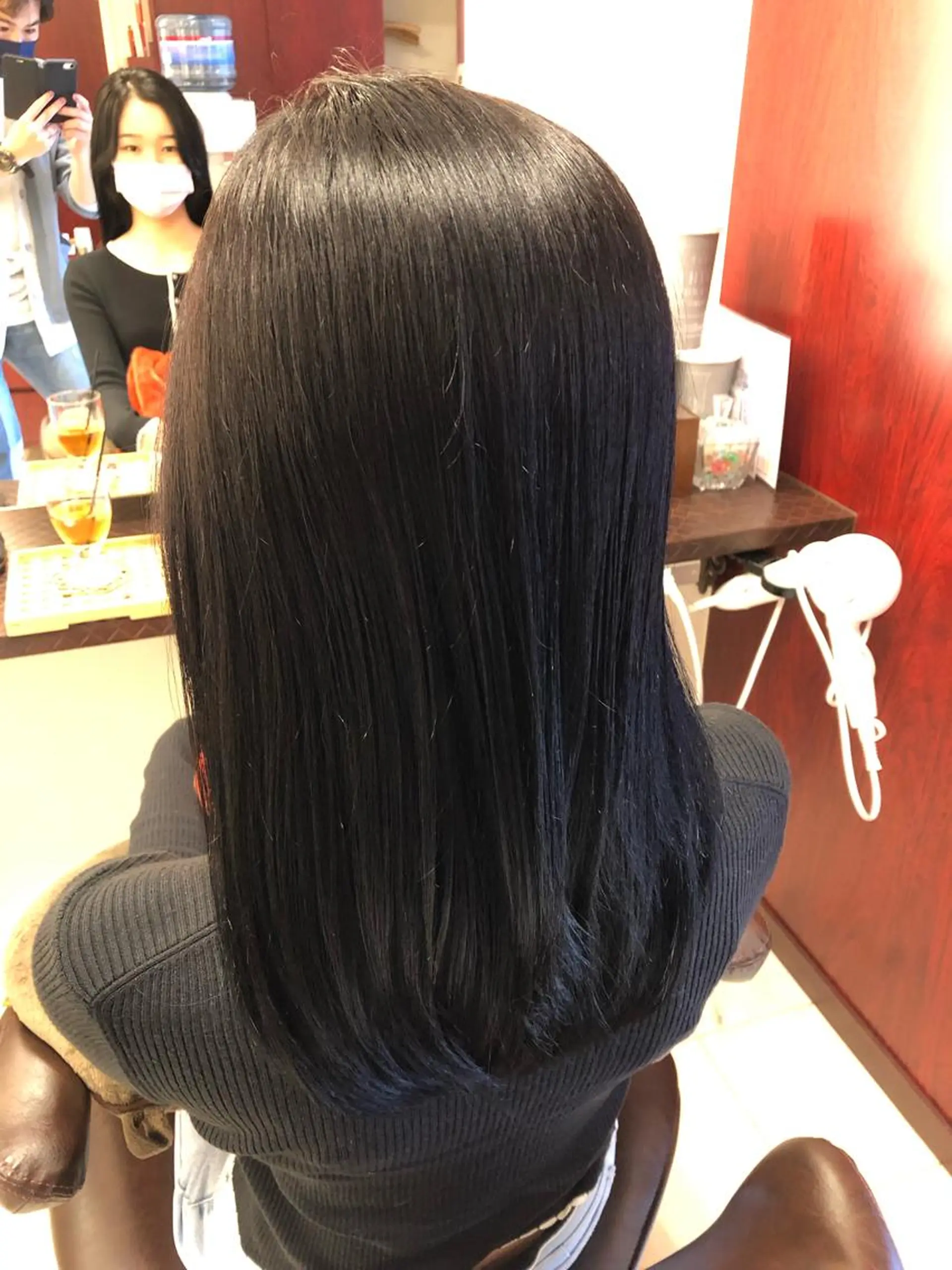 セミロング カット 縮毛矯正 SHAPE 早坂兼斗のヘアスタイル