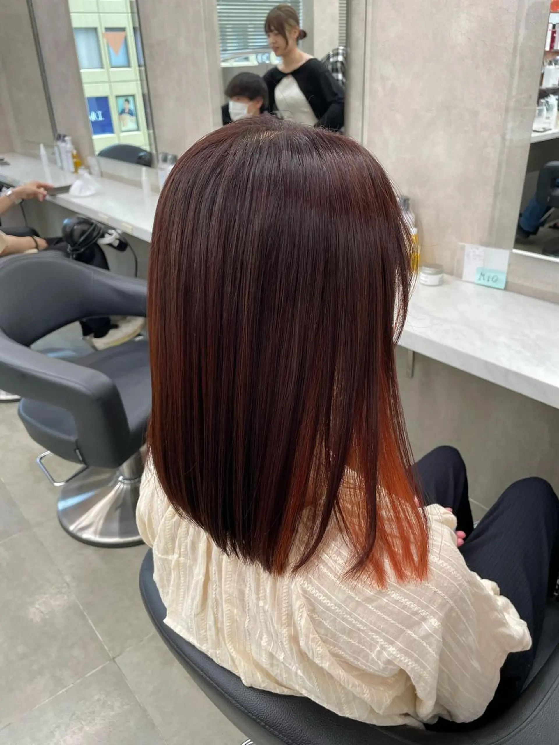 ミディアム ヘアカラー トリートメント ハイトーン 横浜💞ミオのヘアスタイル