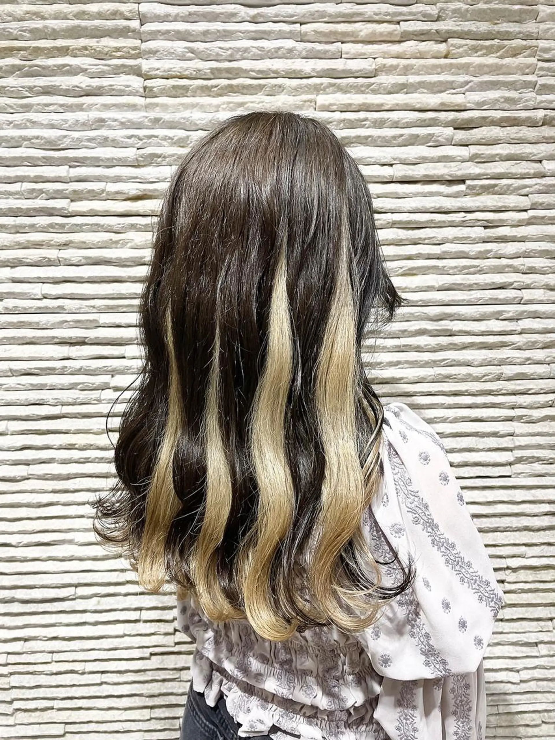 ロング カラー ヘアカラー トリートメント 嶋田 ゆきのヘアスタイル