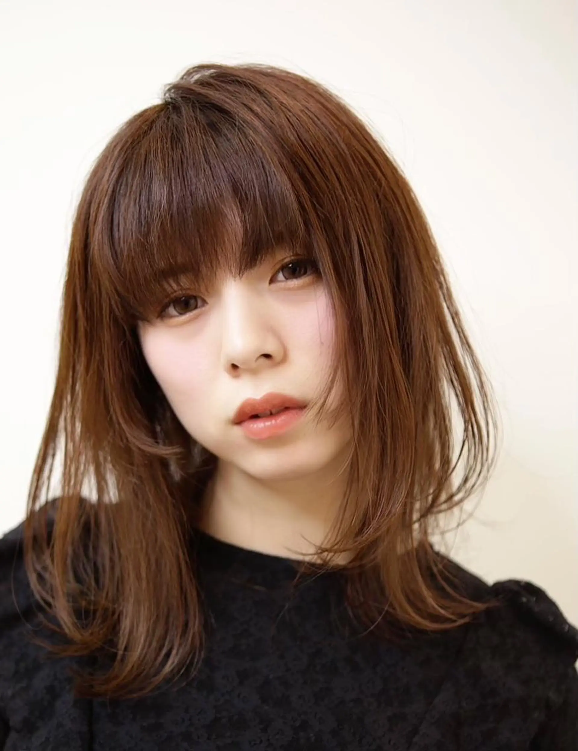 ミディアム カラー カット ヘアカラー 黒川 真伍のヘアスタイル
