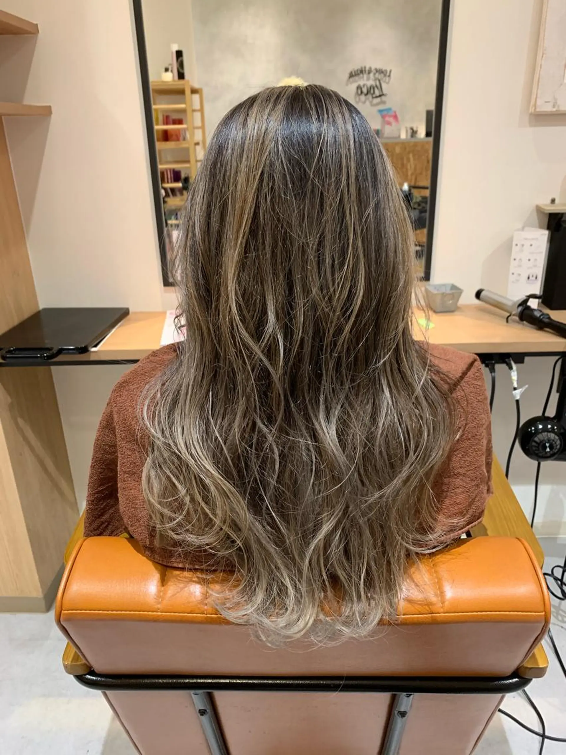 ロング カラー 森田 尚貴のヘアスタイル