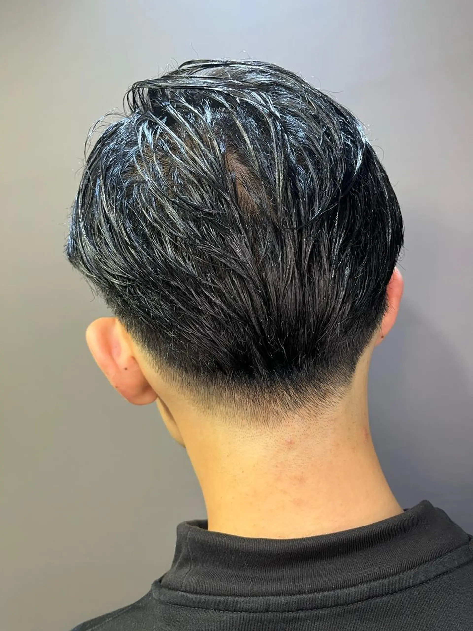 ショート メンズ フェードカット HIRO GINZApremium barber新宿所属・星野 真のヘアスタイル