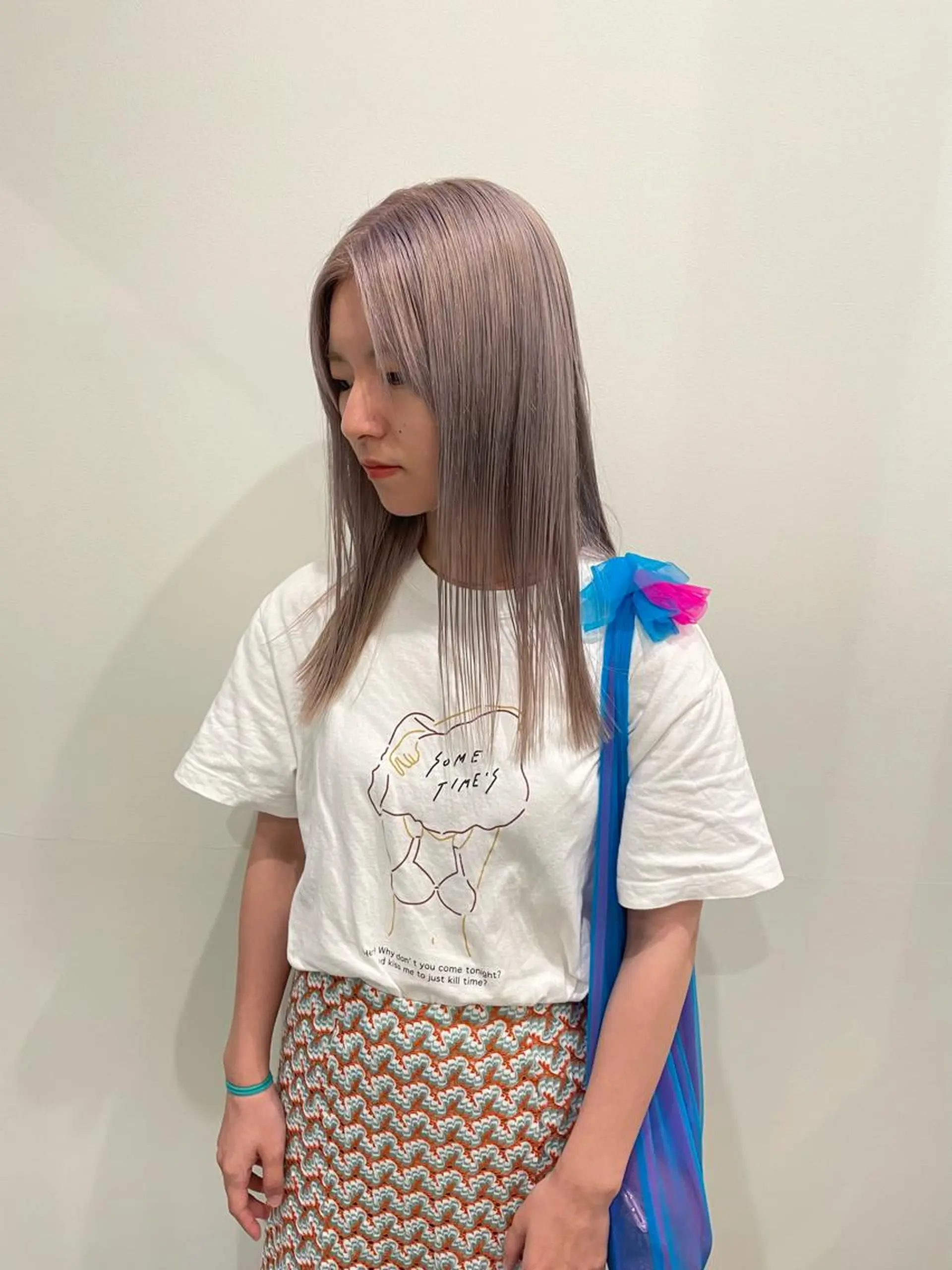 ロング カラー ブロンド ダブルカラー ハイトーンカラー ラベンダーカラー ヘアカラー 渋谷 留菜のヘアスタイル