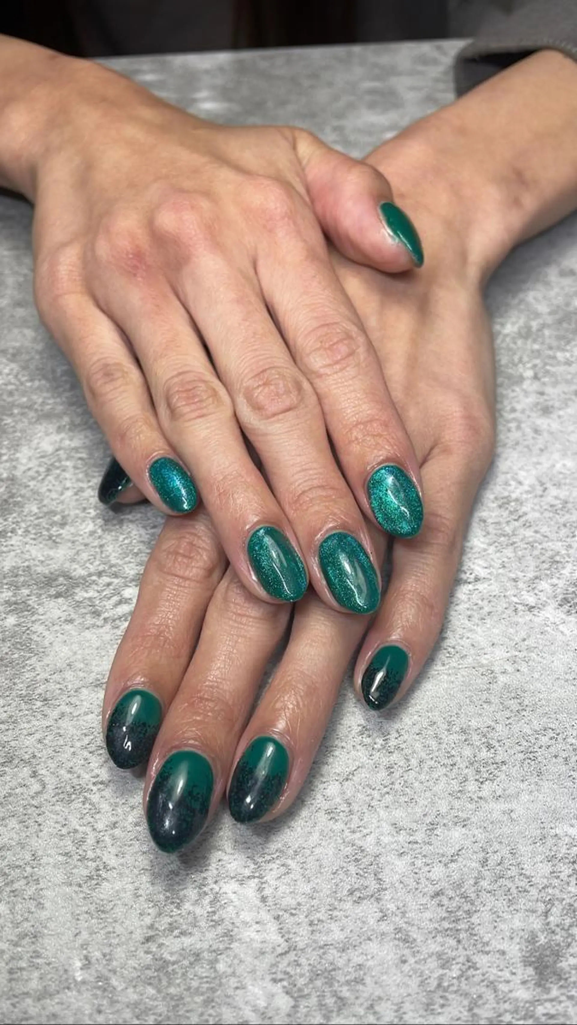 ネイル グリーン ハンドネイル shark_nail Aのネイルデザイン