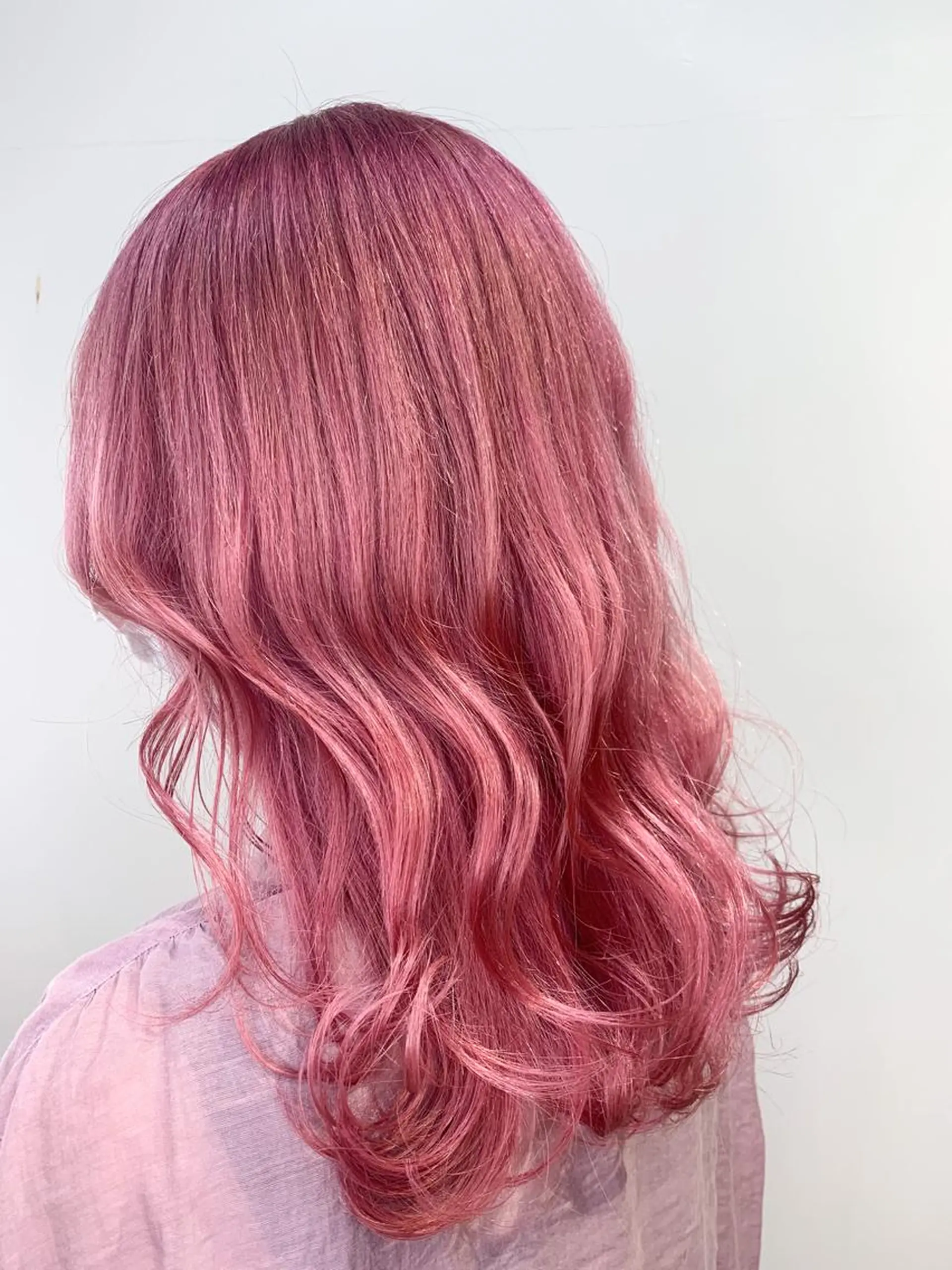 セミロング ブリーチなしカラー 🌿‬脇黒丸 彩のヘアスタイル