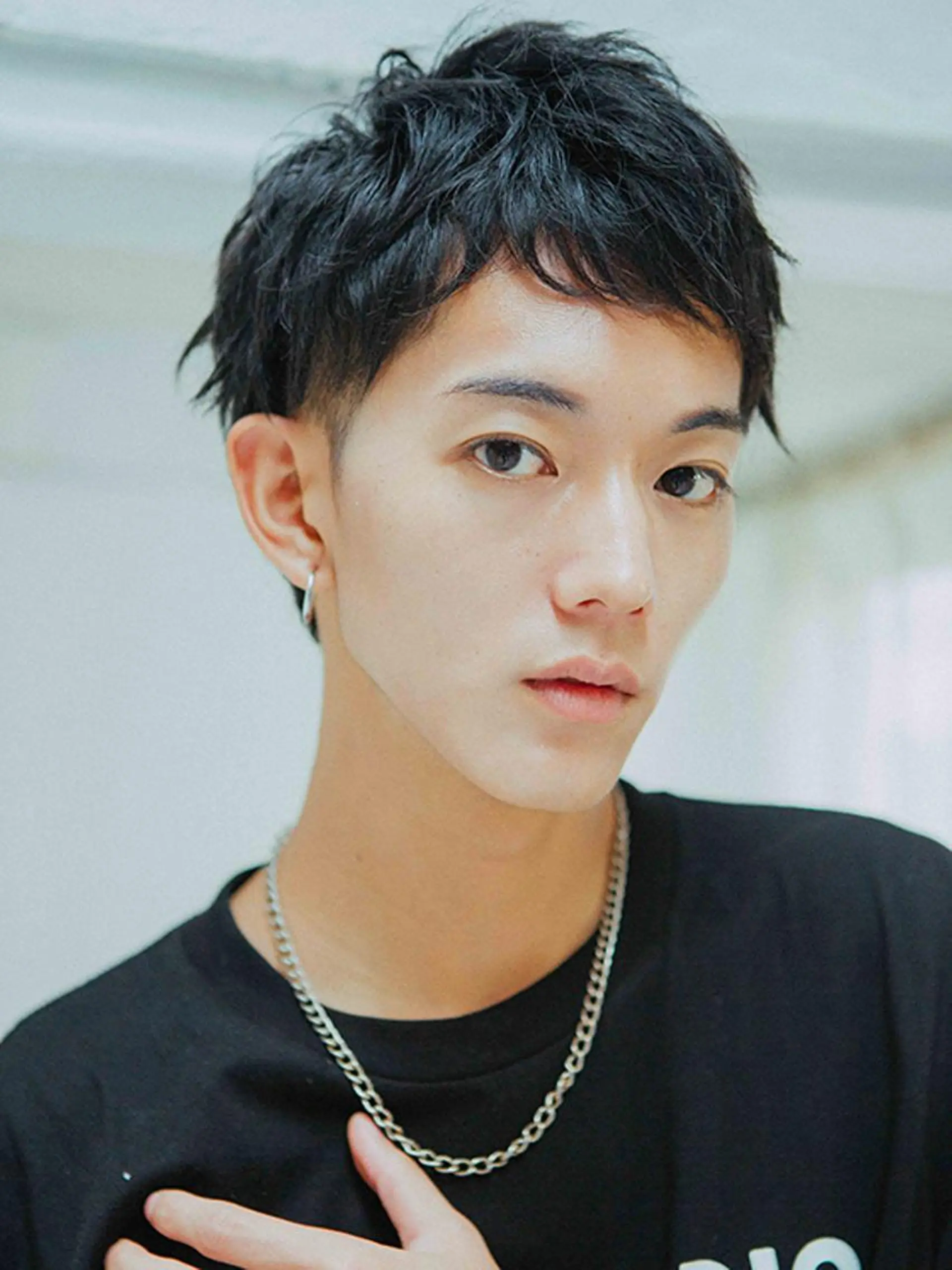 ミディアム カラー パーマ メンズ 🌟髪質改善ケアカラ ー美髪縮毛矯正y🌟のヘアスタイル