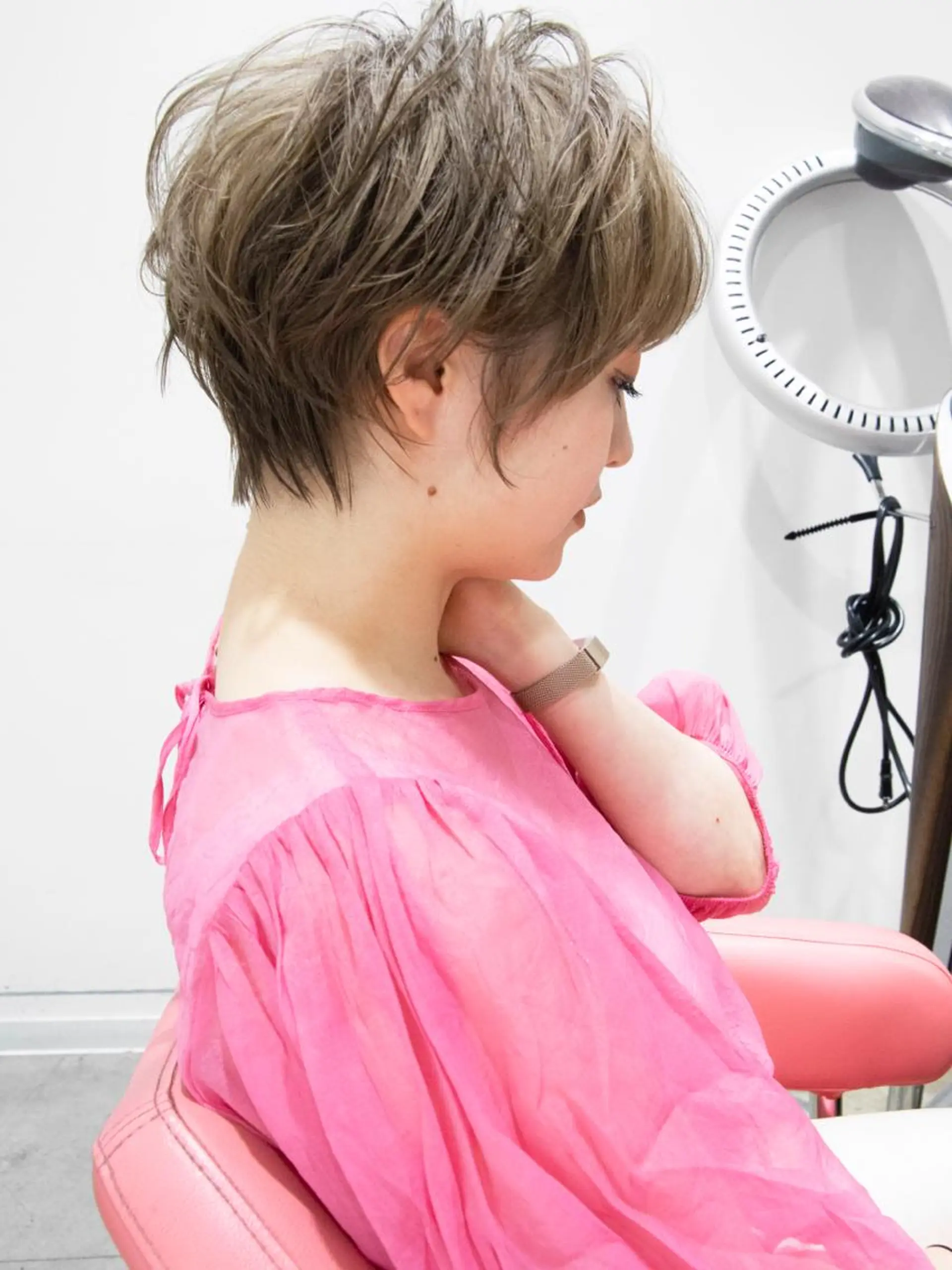 ショート カラー Re:ta Hair 飯田淳平のヘアスタイル