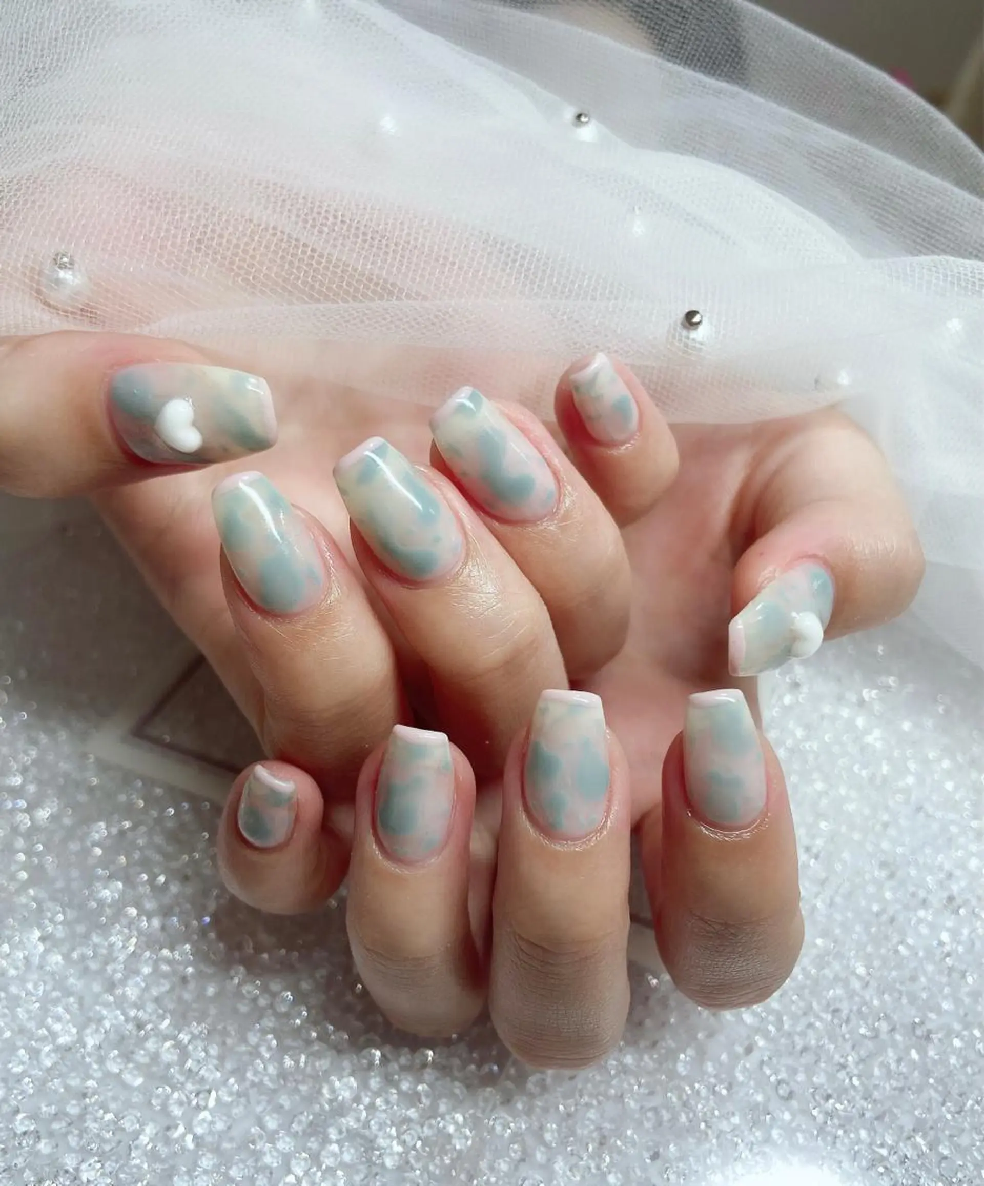 ネイル ハンドネイル ＆ME アンドミーのネイルデザイン