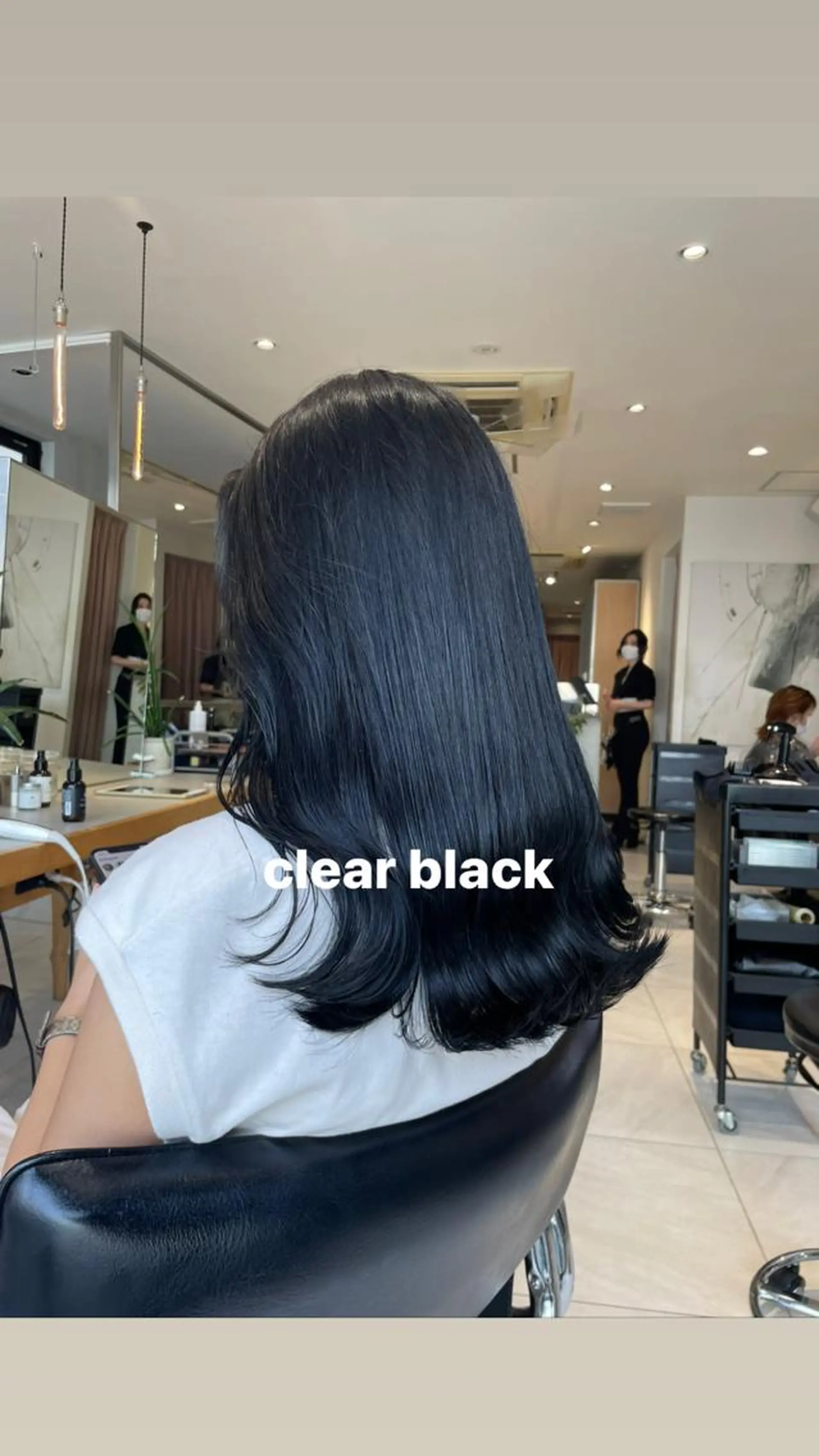 カラー miko🪽地毛風/ ハイトーン/レイヤーのヘアスタイル