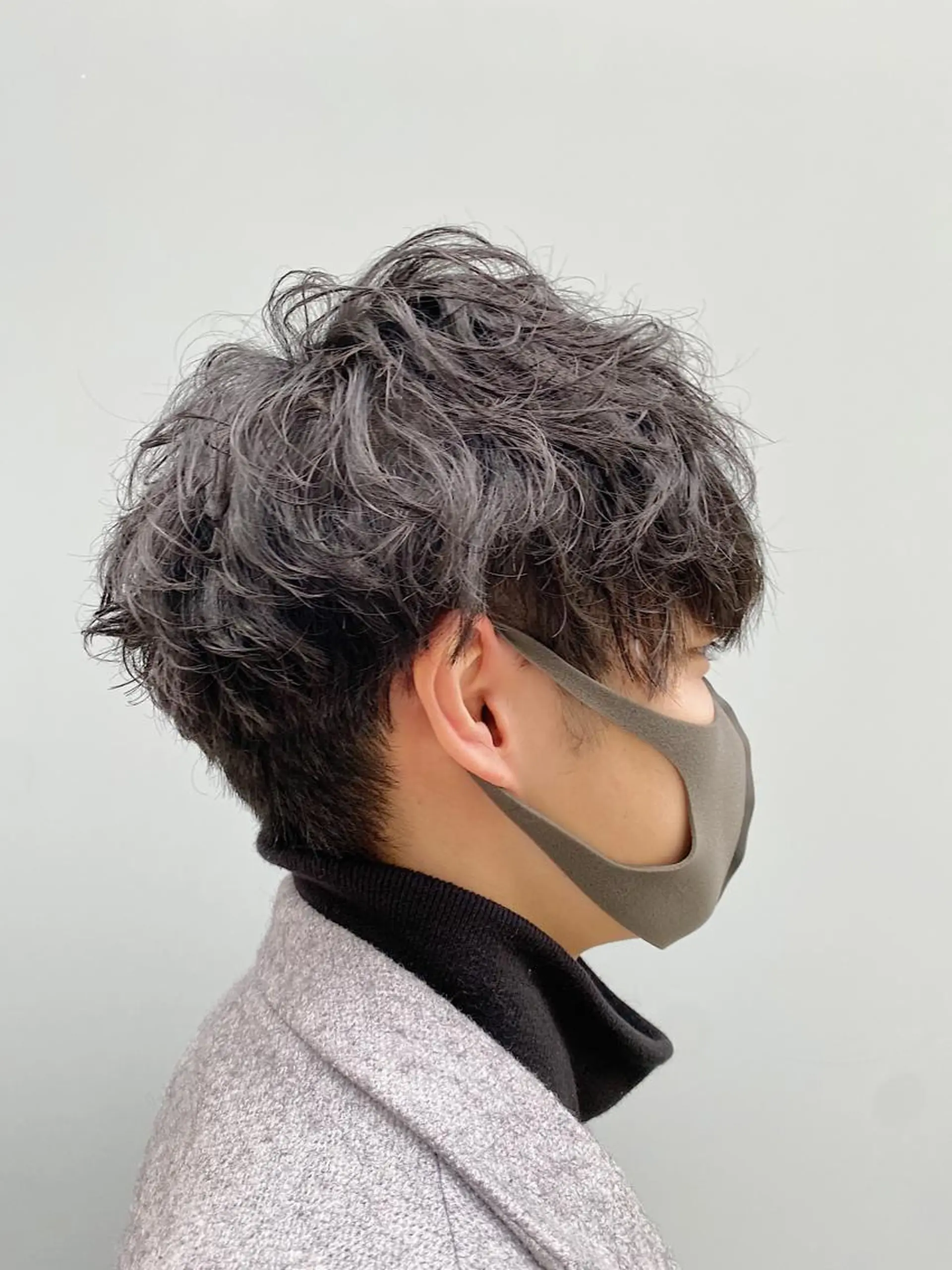 ミディアム カラー パーマ ヘアアレンジ メンズ 🍀髪質改善 ケアカラーrootsのヘアスタイル