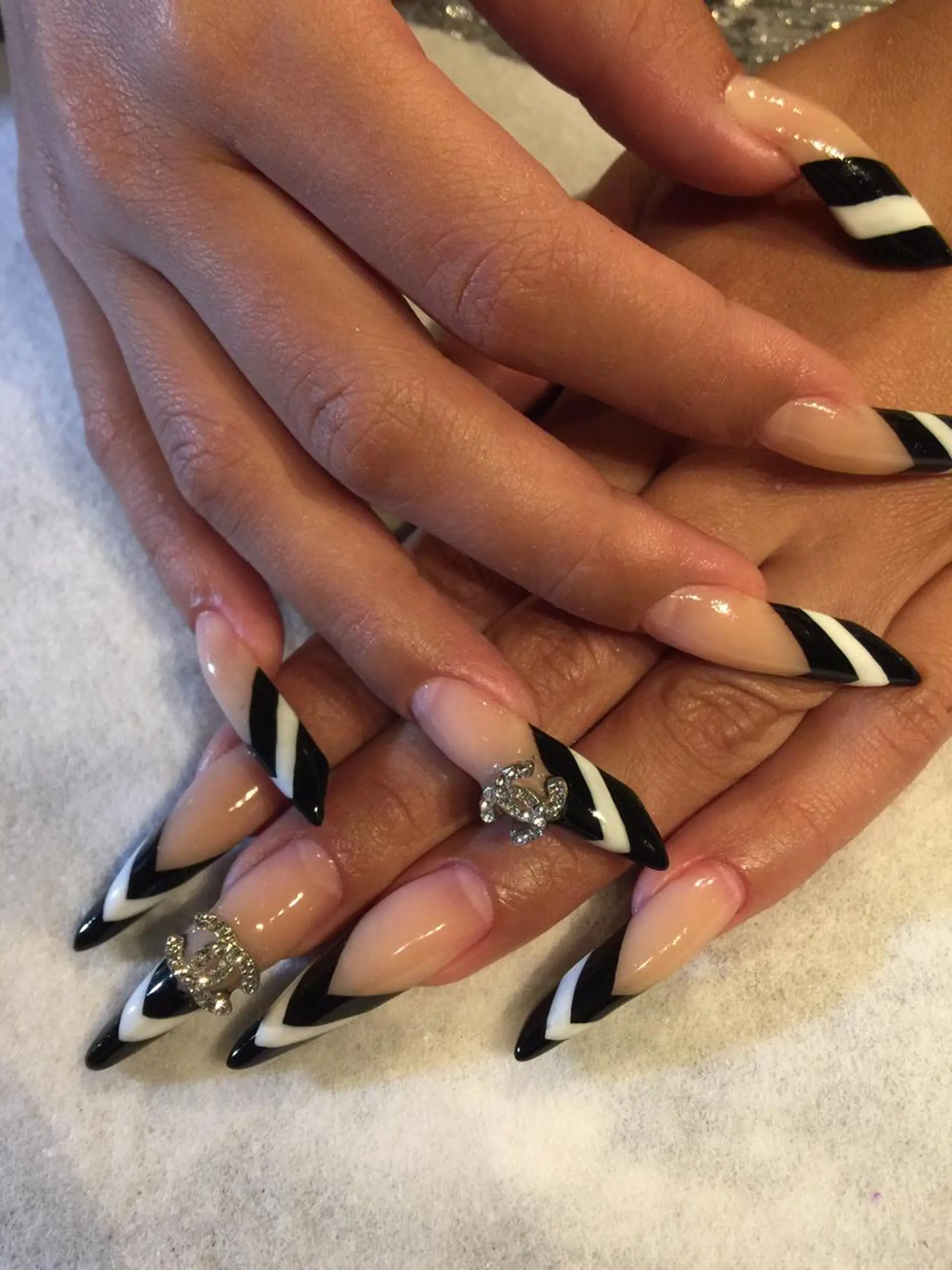 ネイル chatblanc ♡のネイルデザイン