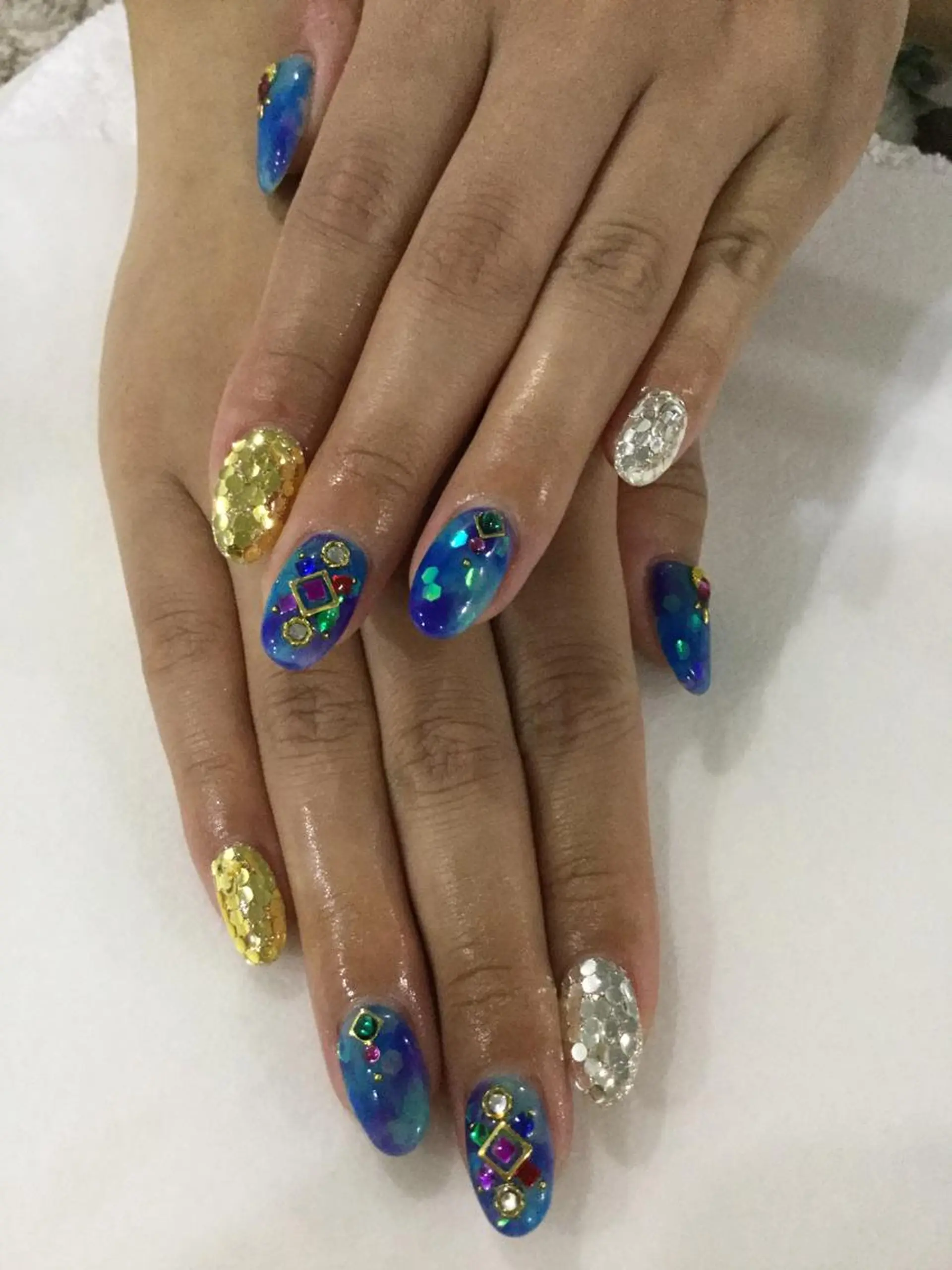 ネイル ハンドネイル 💎🐰 saki. m 🐰💎のネイルデザイン