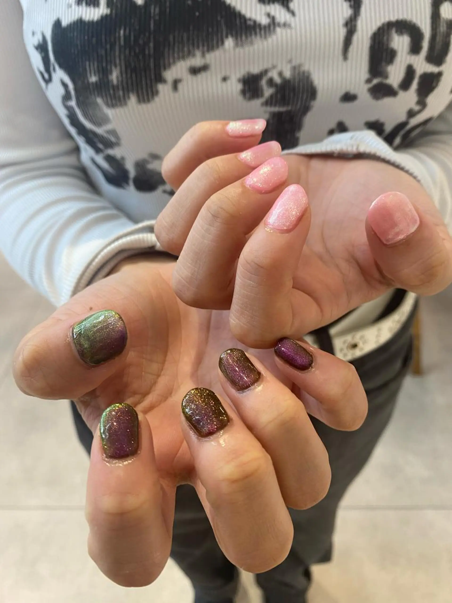 ネイル オーロラネイル ハンドネイル HARE &nail ☪️remiのヘアスタイル