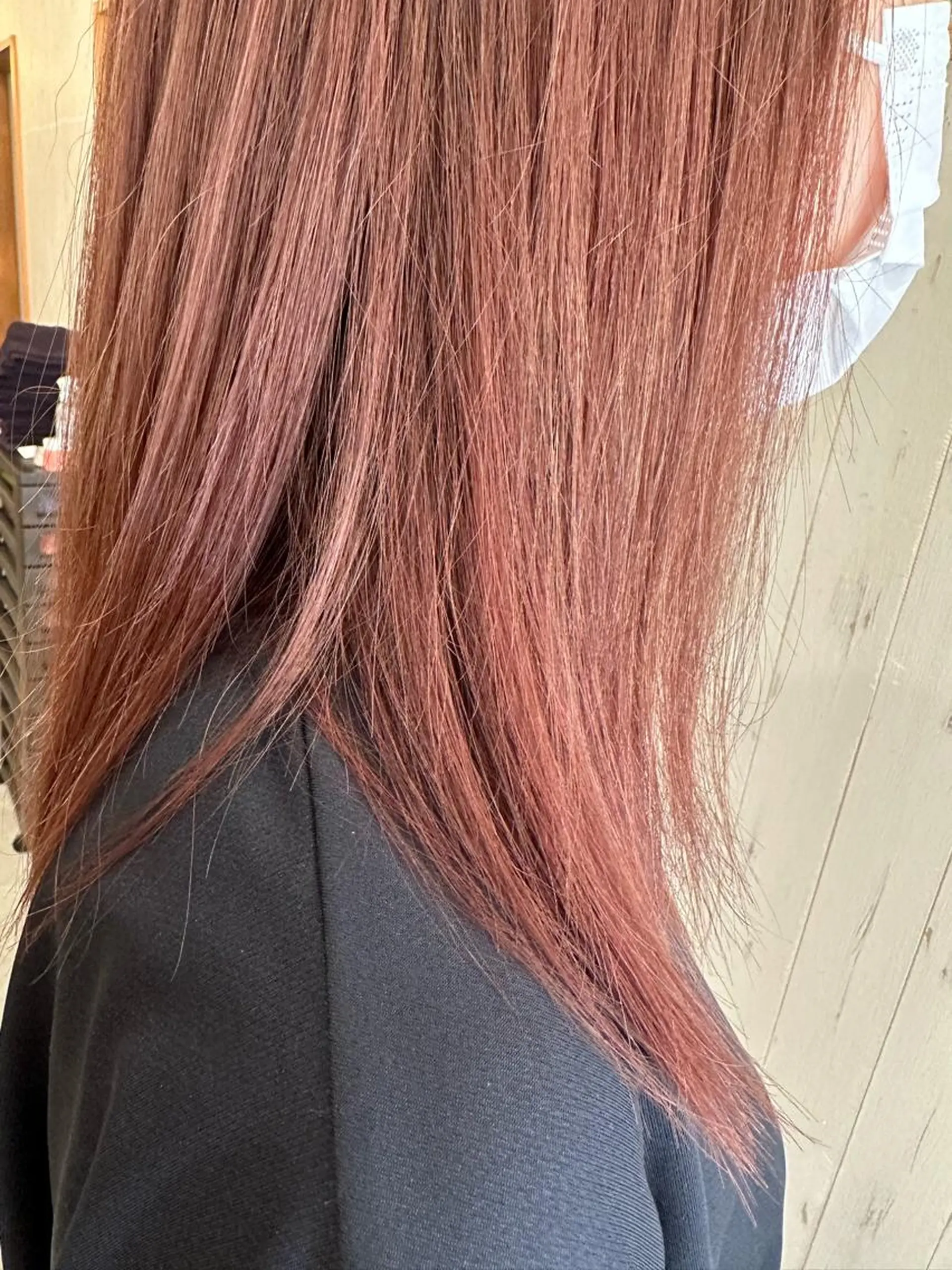 ロング カット ヘアカラー 式部 由美子のヘアスタイル