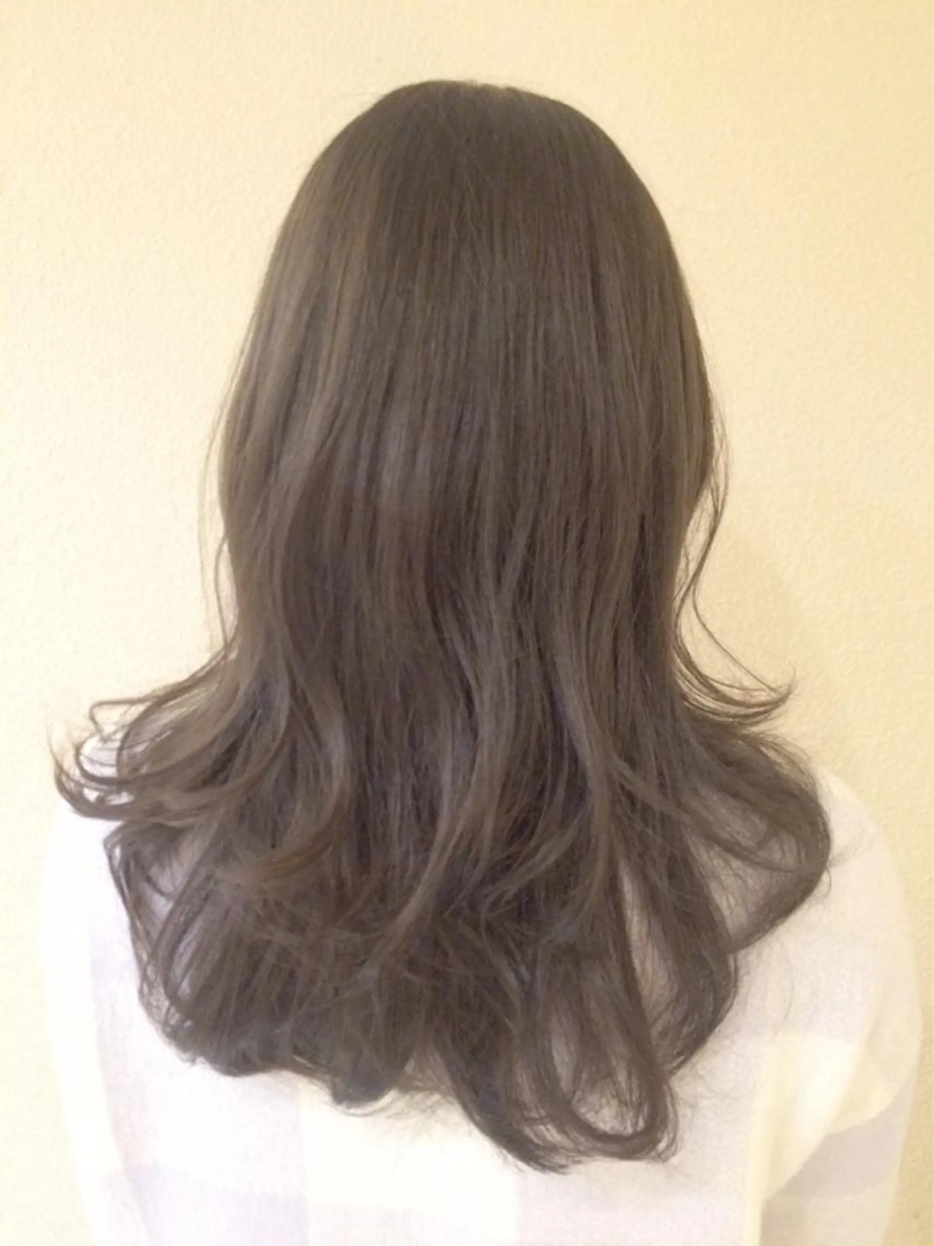 カラー 龍 門のヘアスタイル