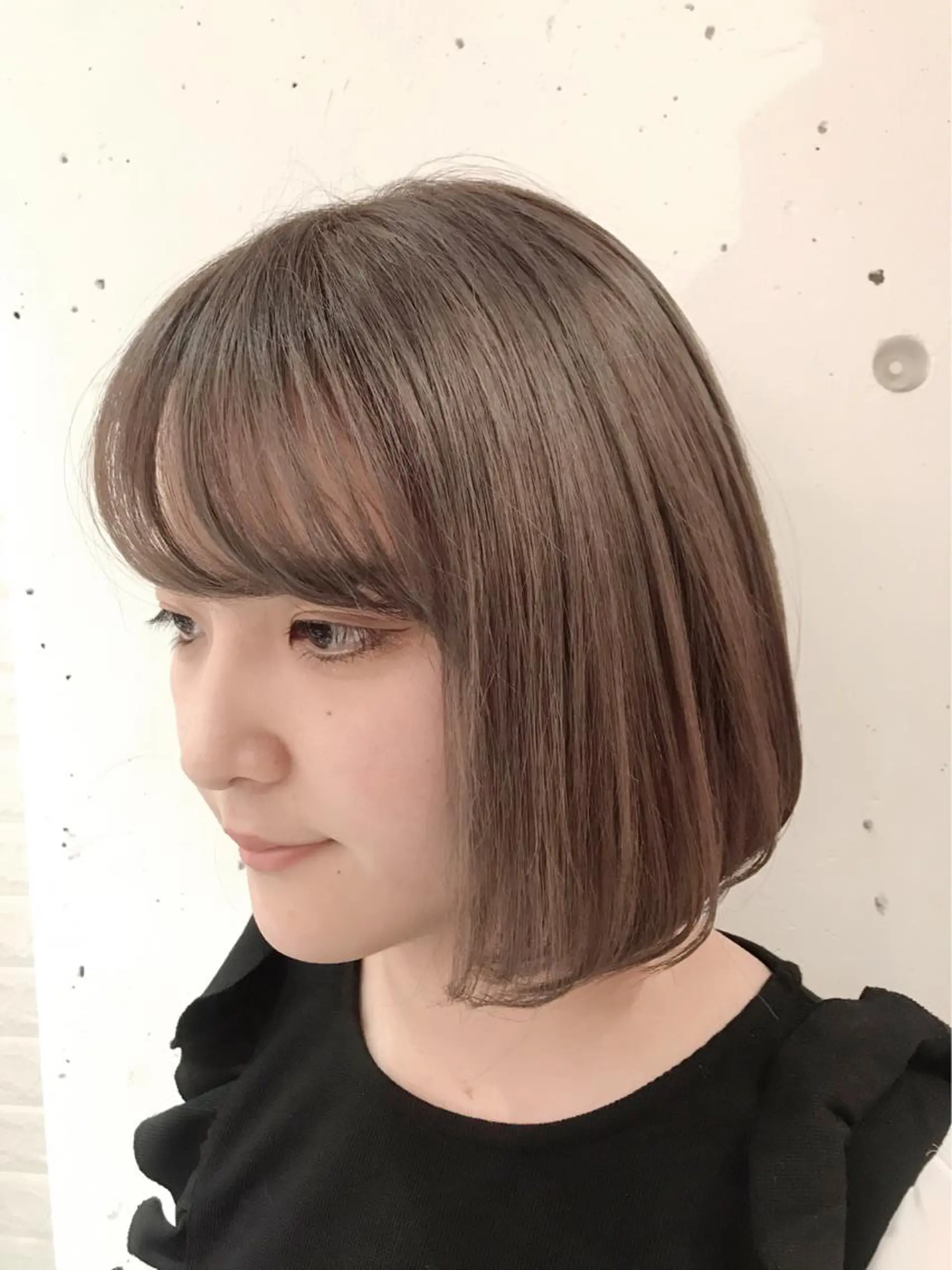 ミディアム カラー BEBE所属・ご新規様限定 透明感カラーKANAのヘアスタイル