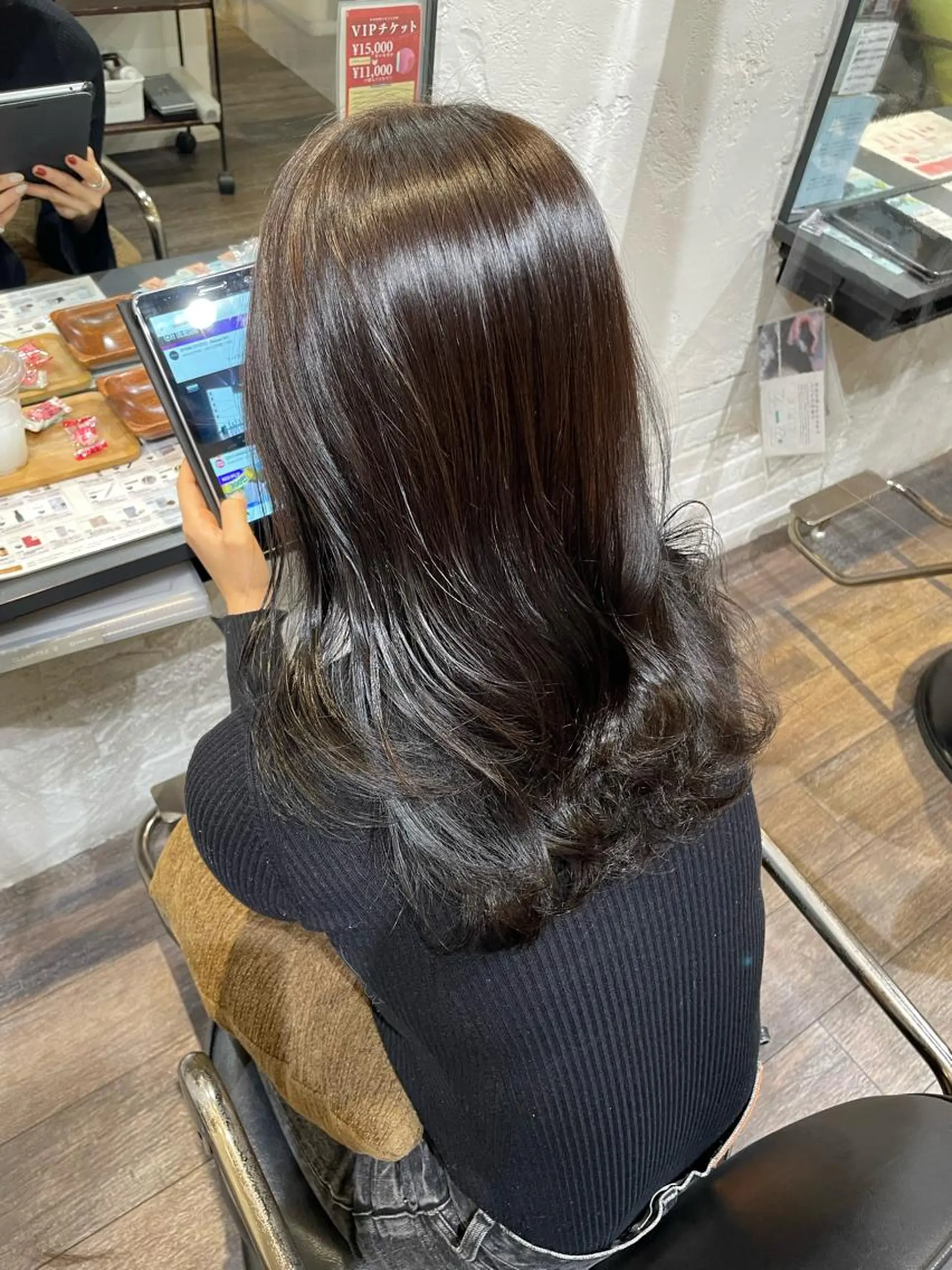 カラー 鎌田 春菜のヘアスタイル