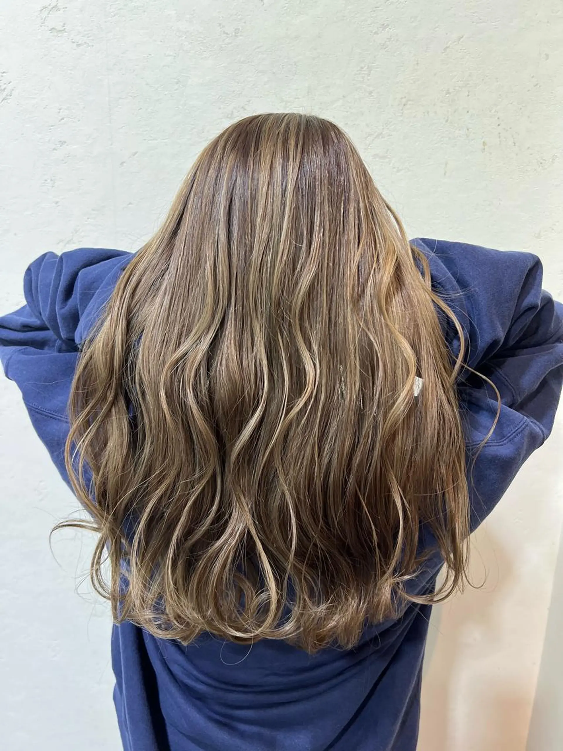 ロング カラー カット ヘアカラー トリートメント mana .のヘアスタイル