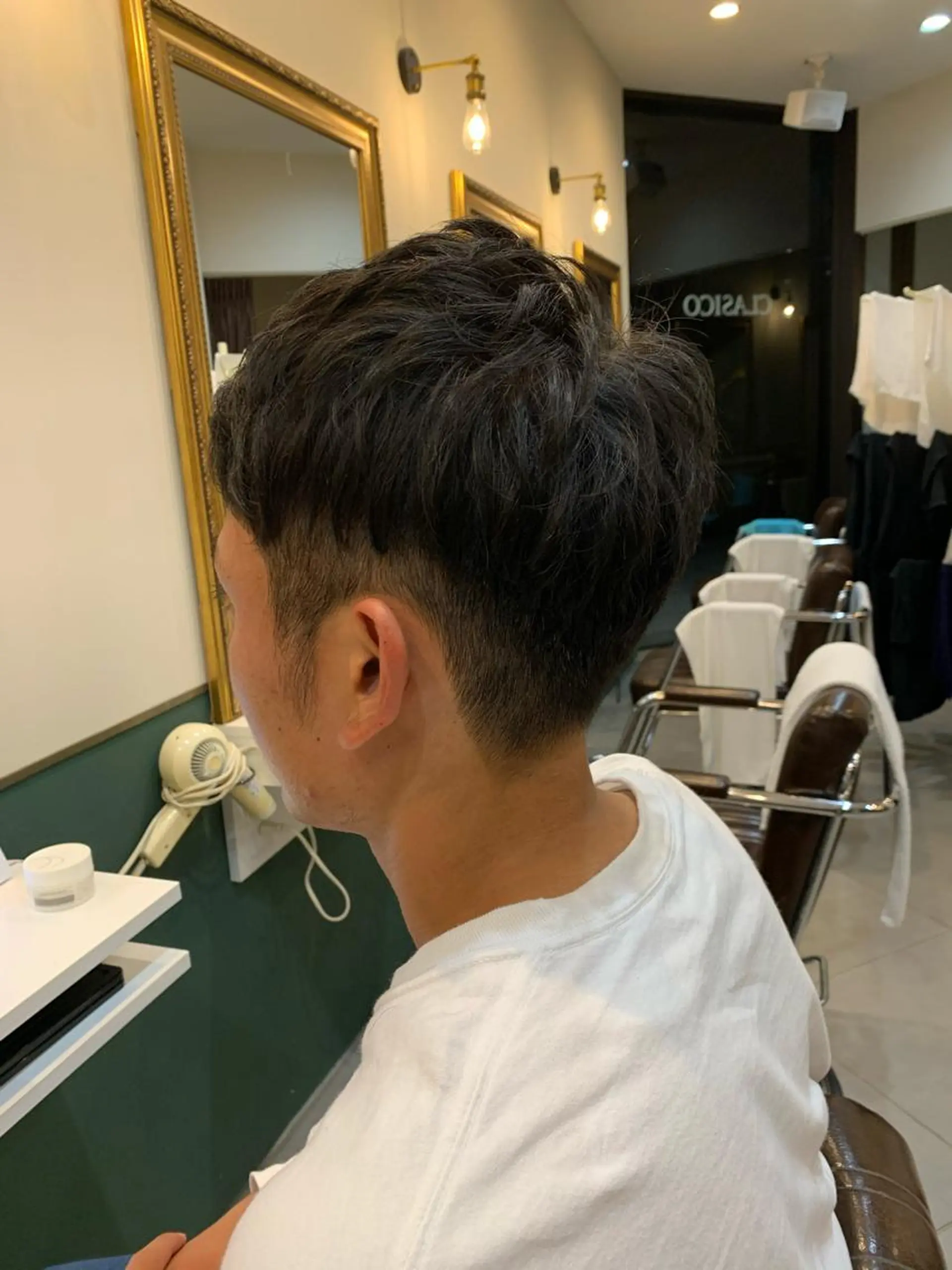 ショート 大木 華のヘアスタイル