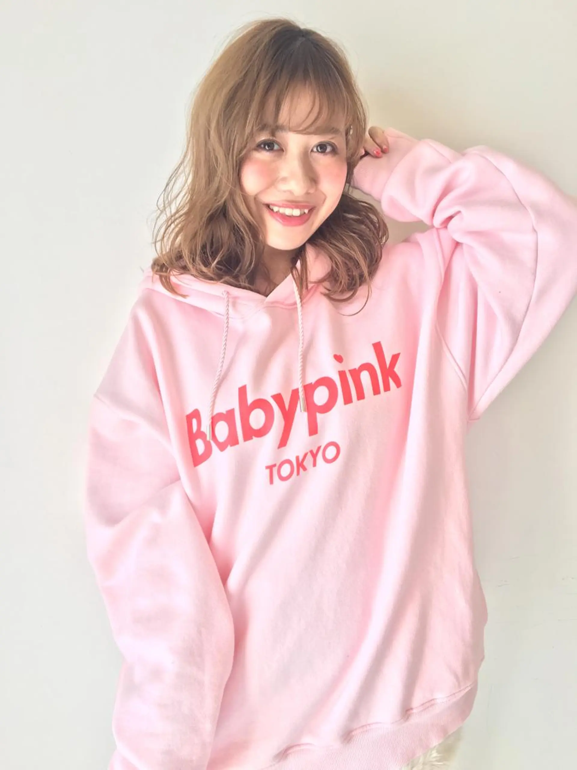 ミディアム 店長/mao/ 前髪/顔周りカットのヘアスタイル