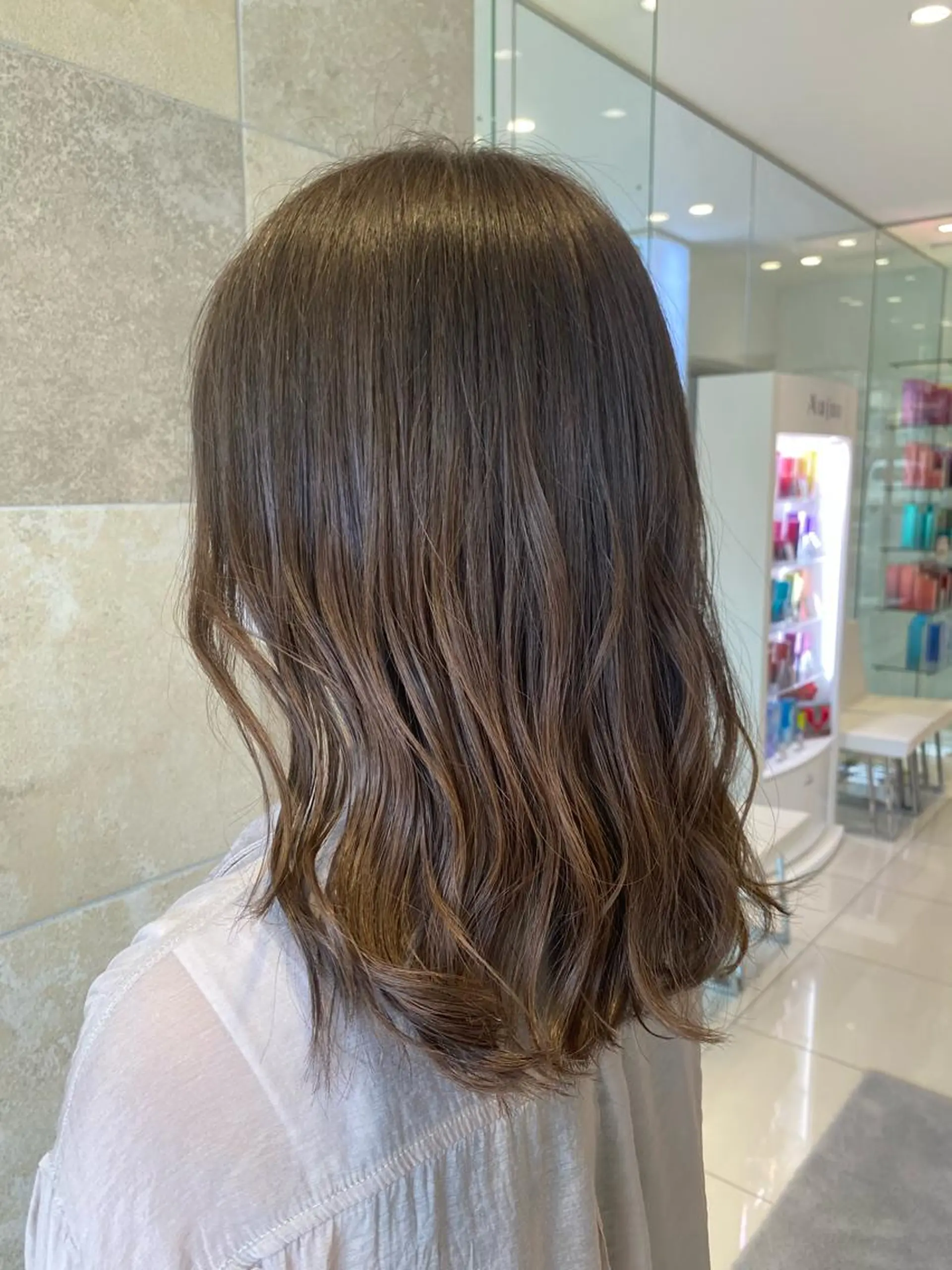 ロング 艶髪/透明感/ 三宅晴香のヘアスタイル